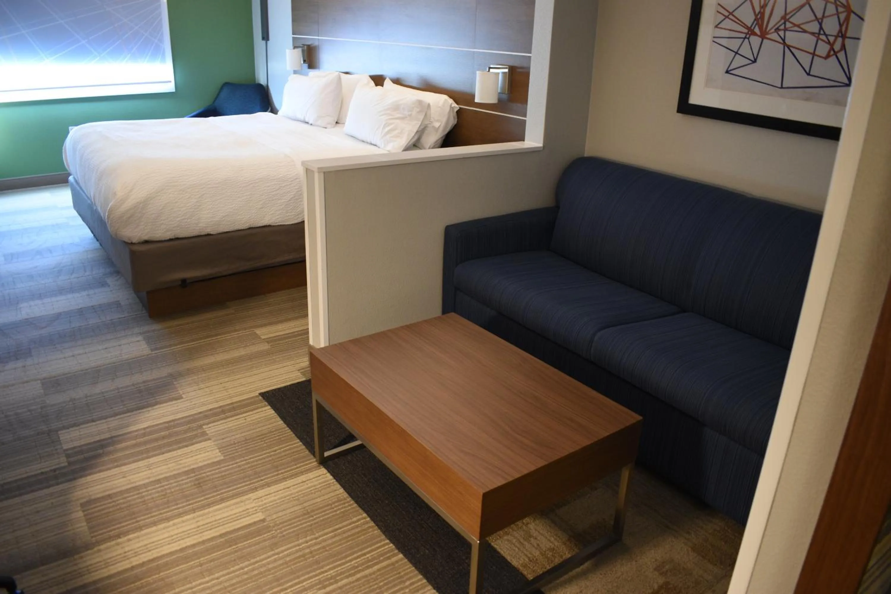 Bedroom, Bed in Holiday Inn Express Hotel & Suites Lincoln South by IHG