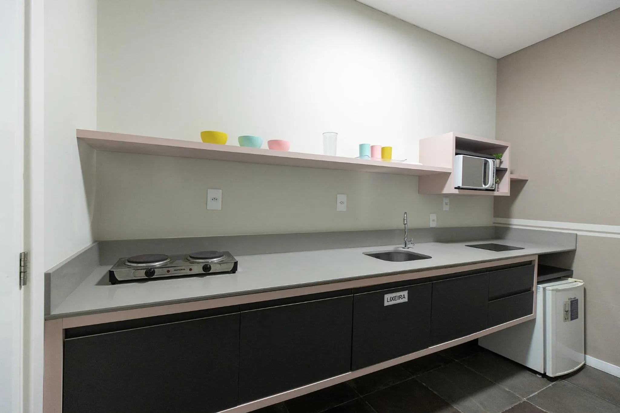 Communal kitchen in Miramar Hotel