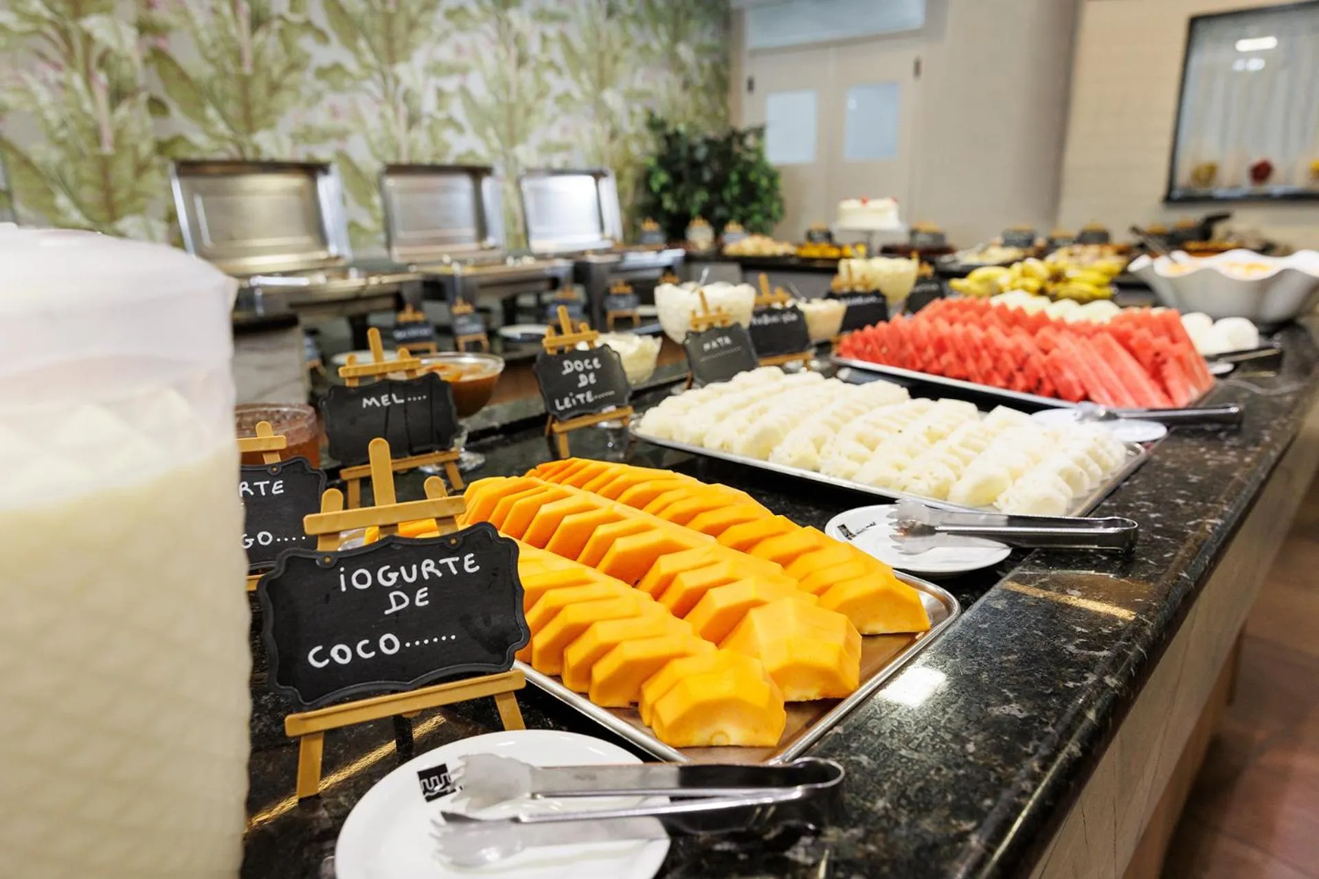 Breakfast in Miramar Hotel