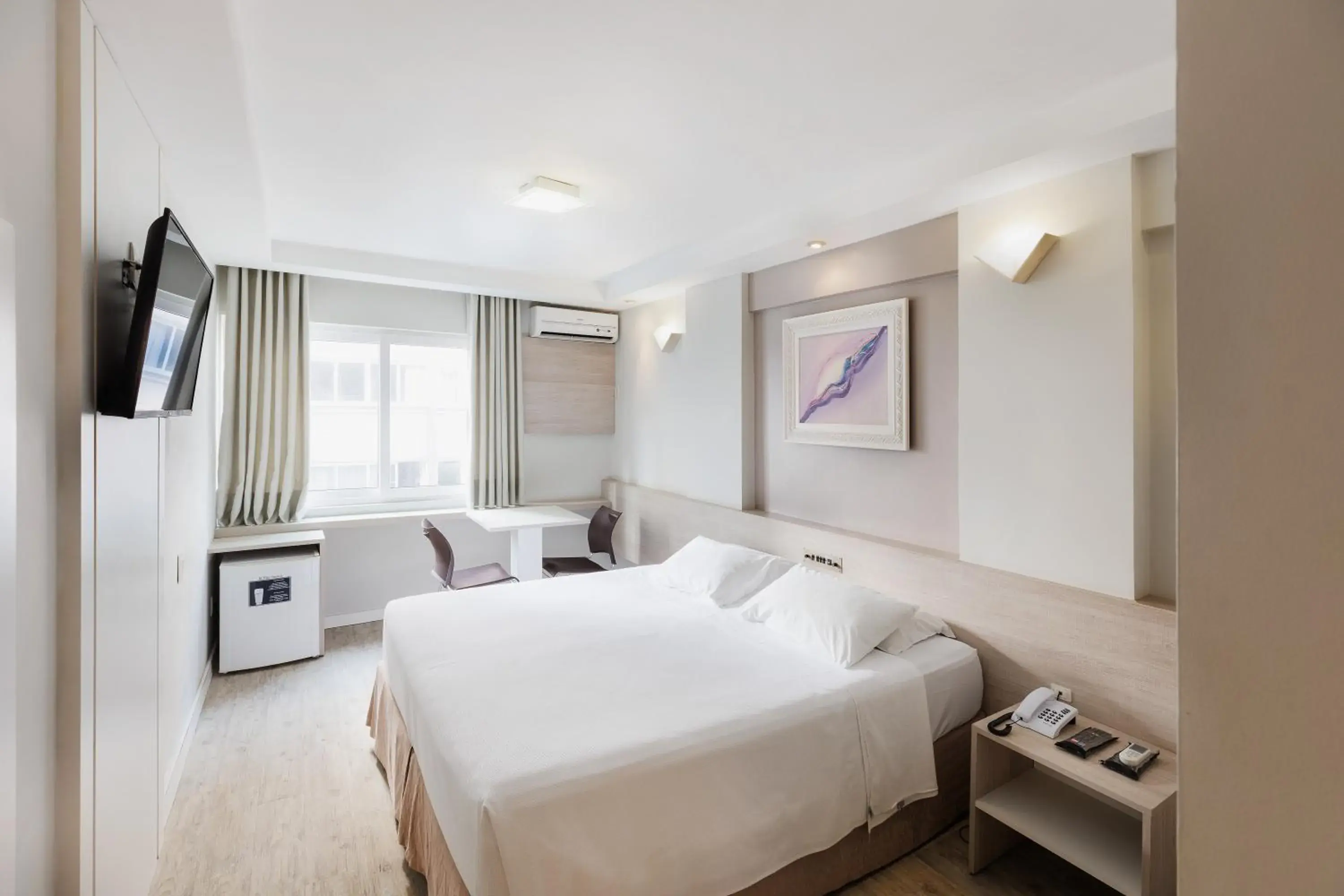 Superior Twin Room in Miramar Hotel Superior Twin Room in Miramar Hotel