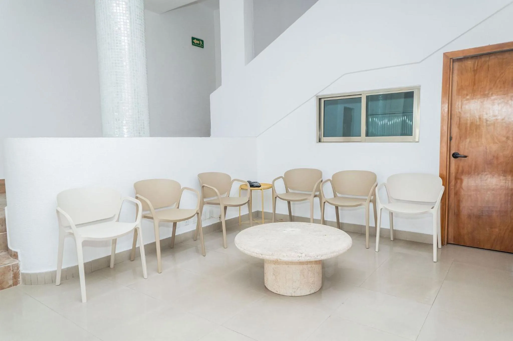 Seating area in Hotel Suites Gaby