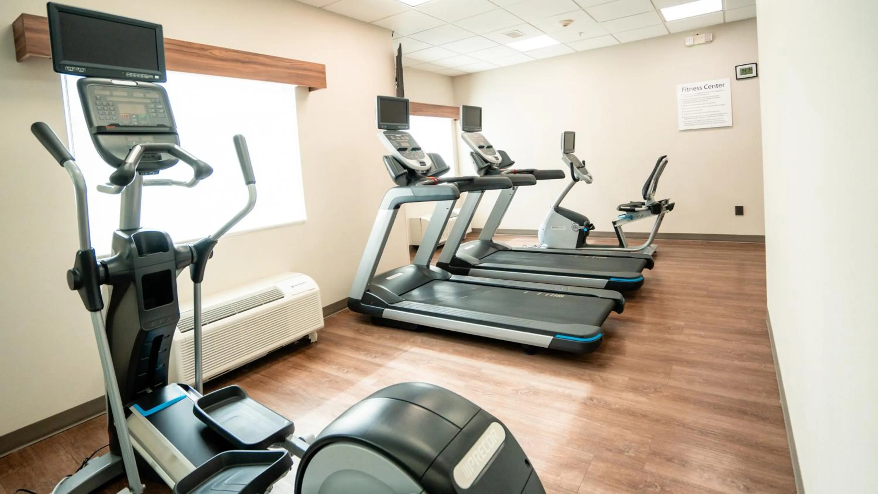 Fitness centre/facilities in Holiday Inn Express Hotel & Suites CD. Juarez - Las Misiones by IHG