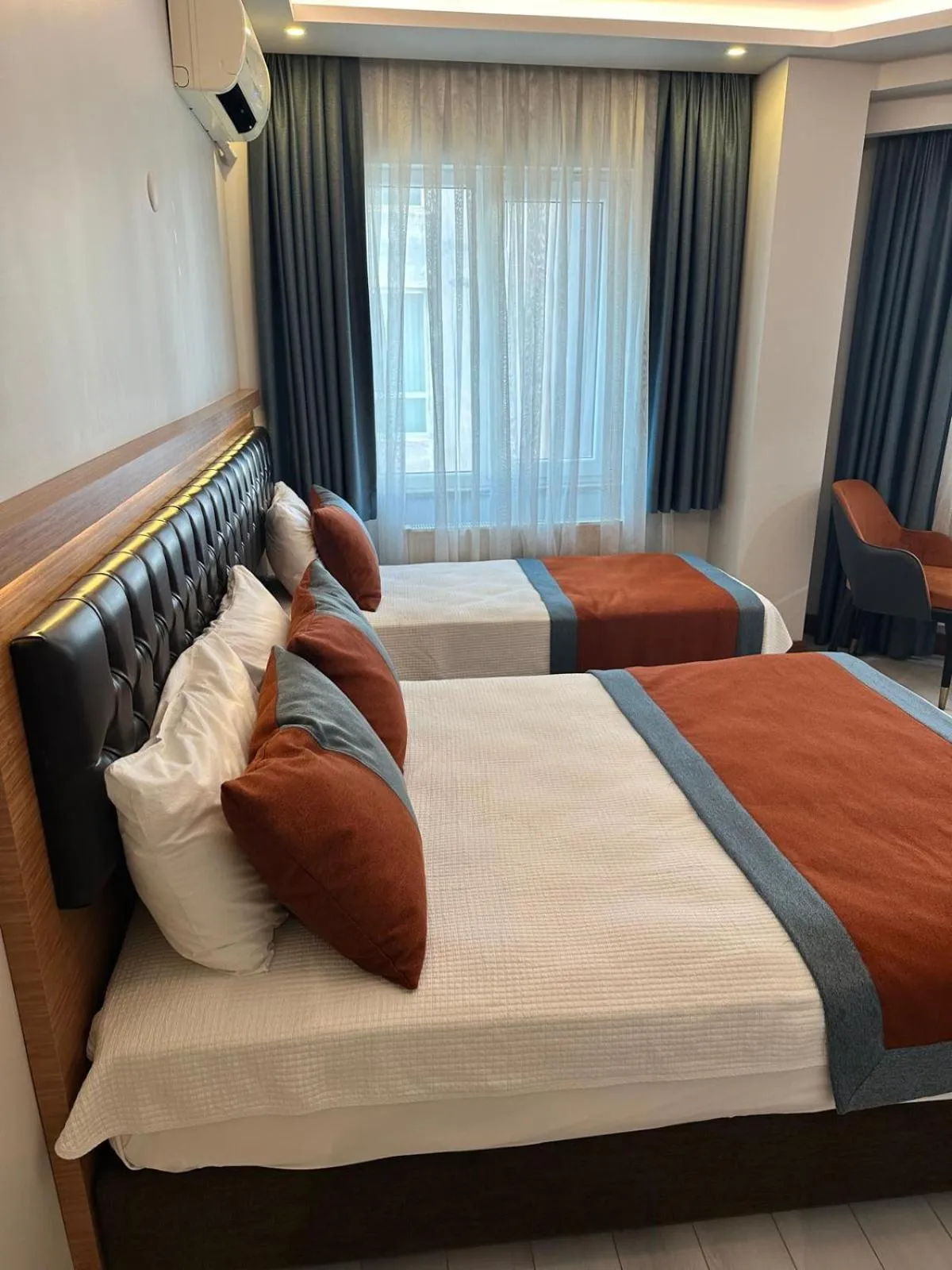 Bed in Hotel Resitpasa Istanbul