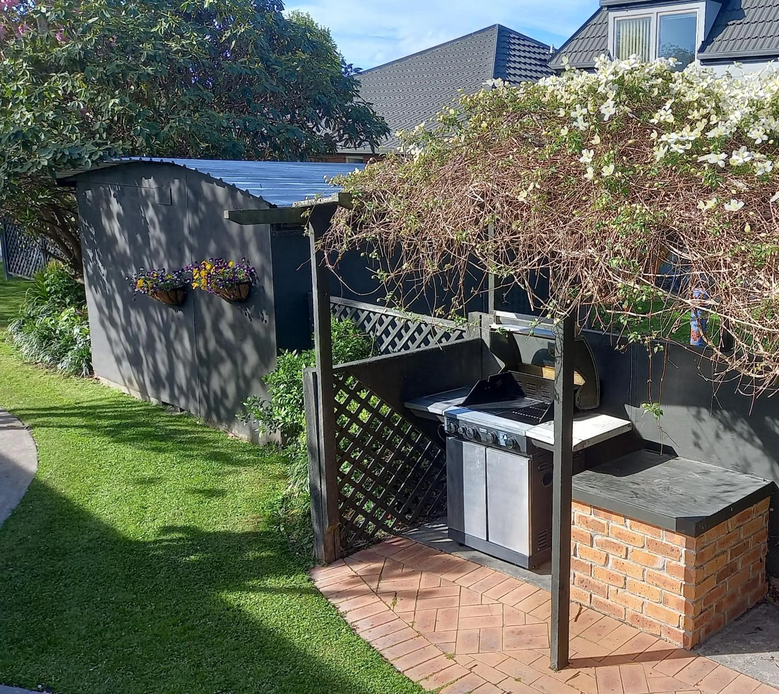 BBQ facilities in Northwood Motor Lodge