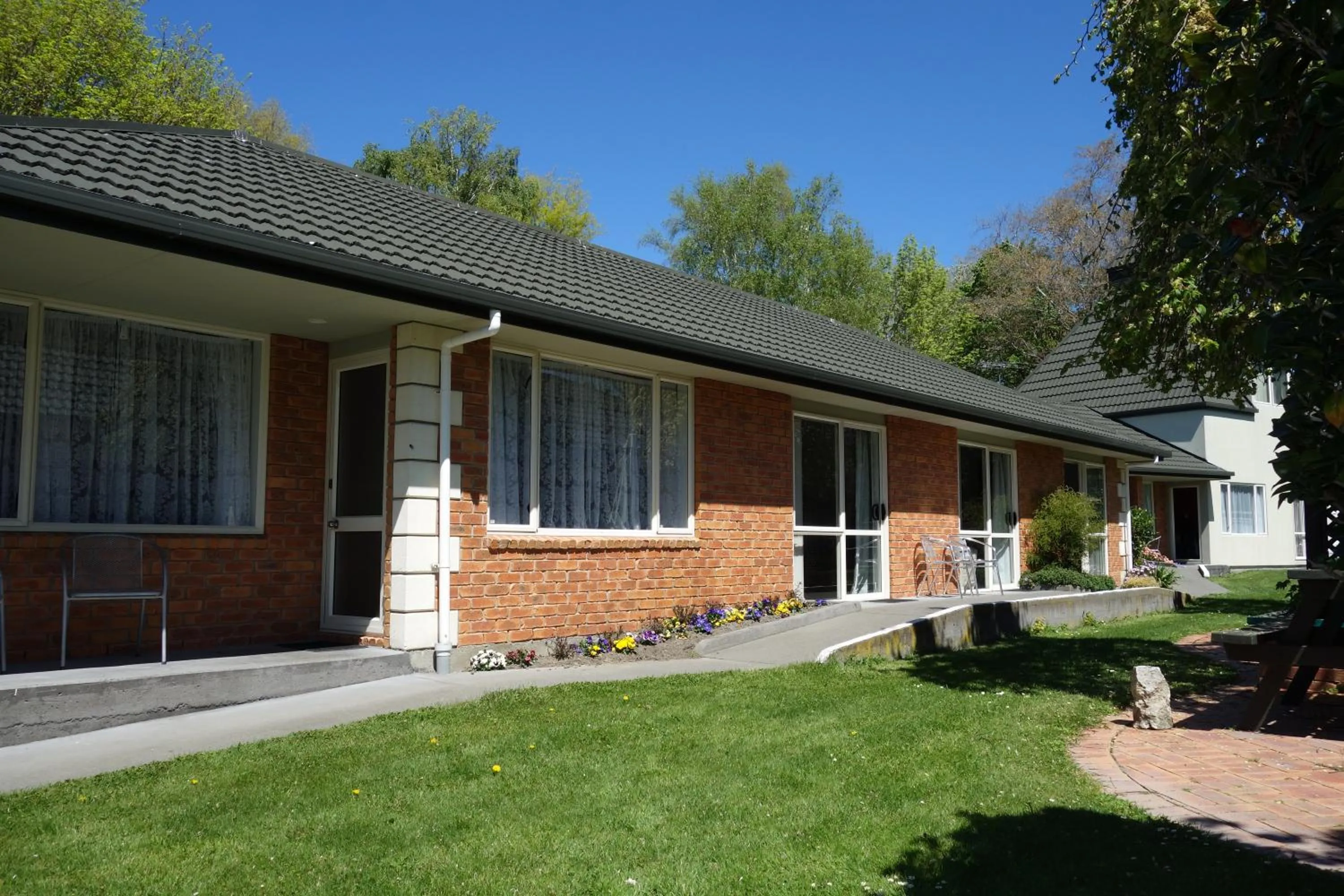Property building in Northwood Motor Lodge