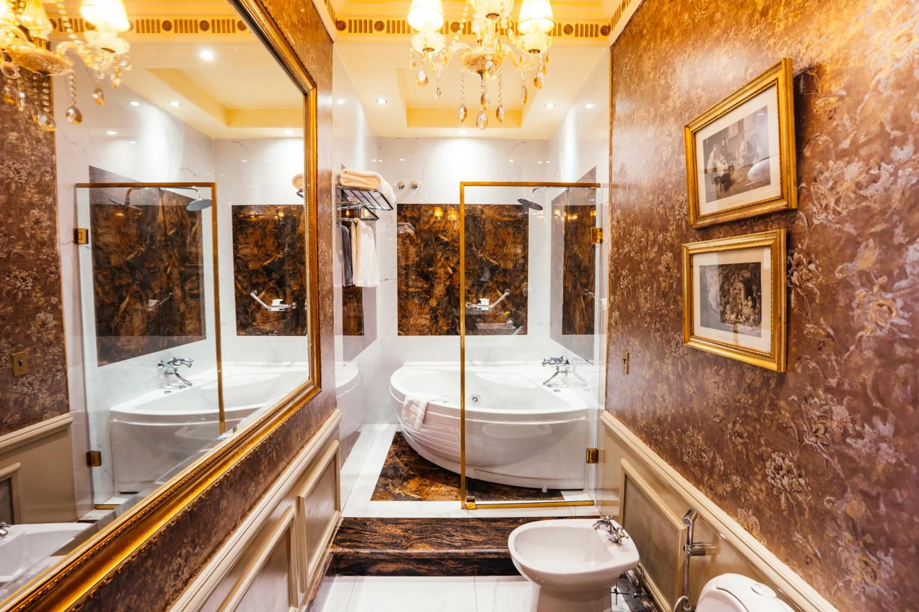 Bath in Le Metropole Luxury Heritage Hotel Since 1902 by Paradise Inn Group