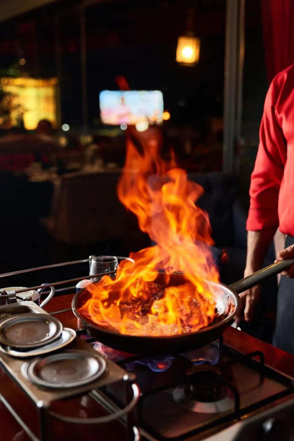 Food and drinks in Le Metropole Luxury Heritage Hotel Since 1902 by Paradise Inn Group