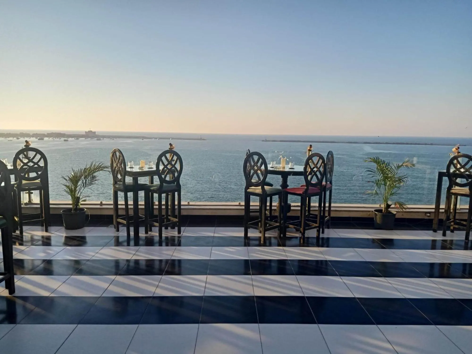 Nightclub / DJ in Windsor Palace Luxury Heritage Hotel Since 1906 by Paradise Inn Group