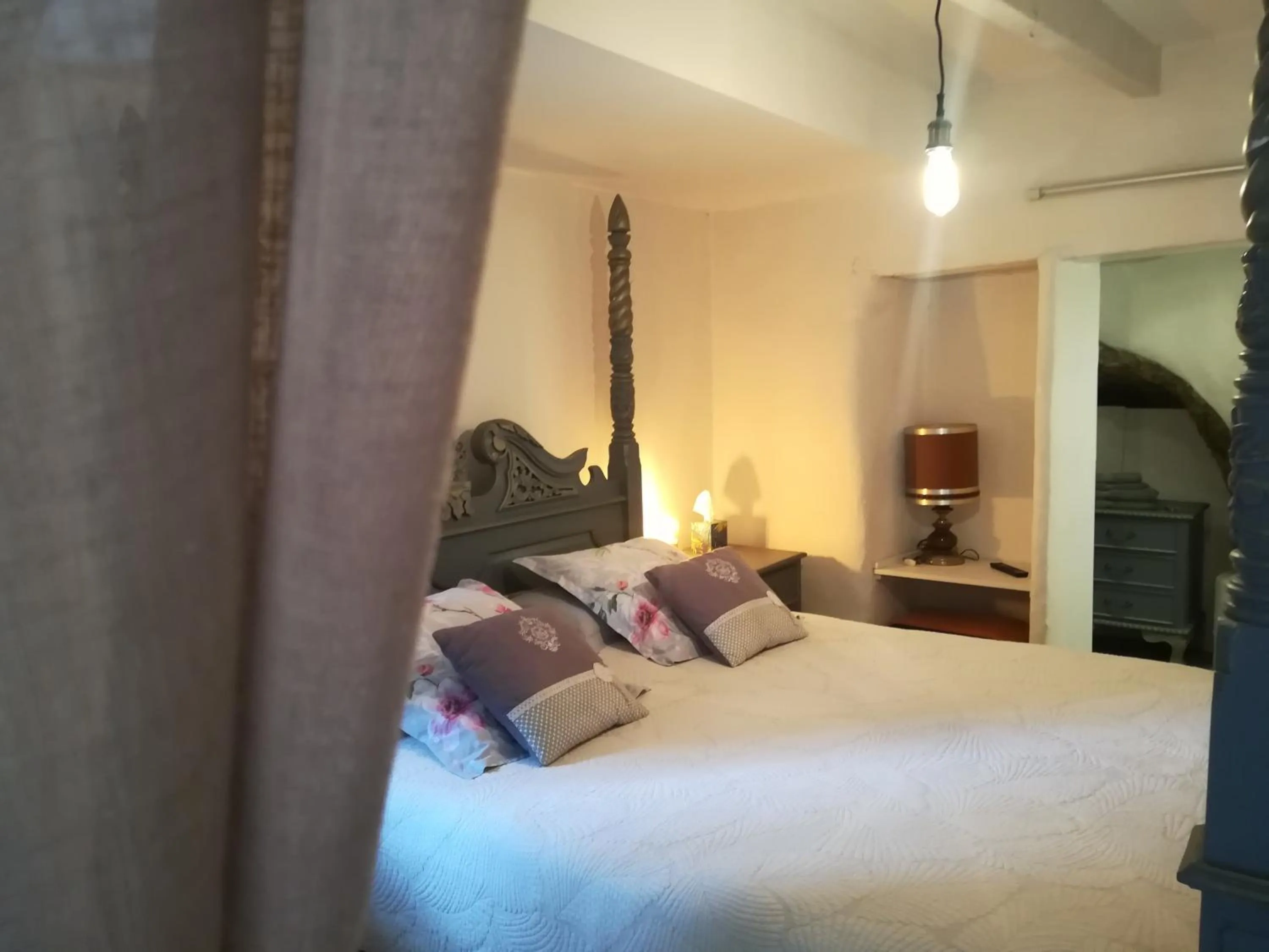 Bed in La Bombonière & Spa