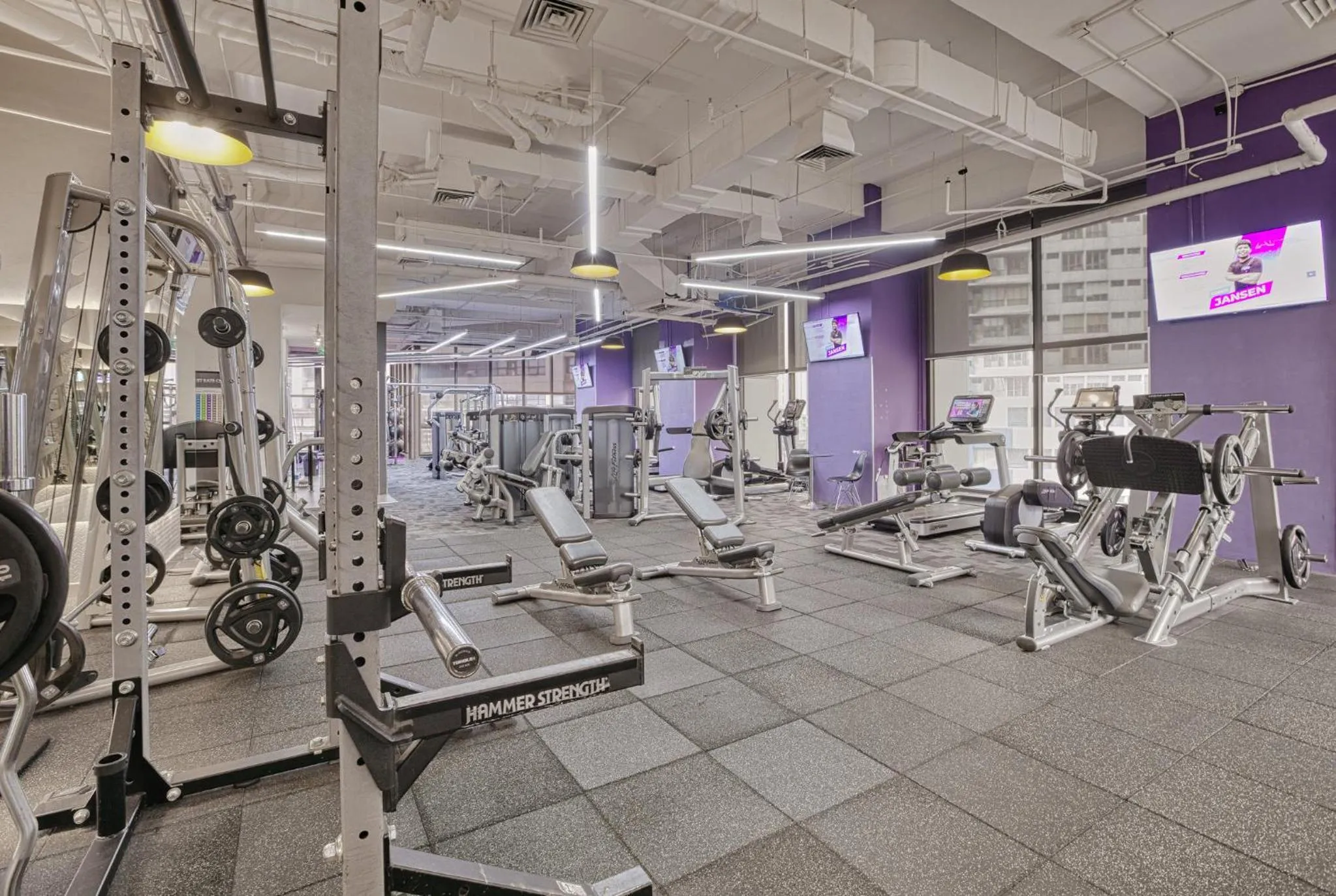 Fitness centre/facilities in Holiday Inn & Suites Manila Galleria by IHG