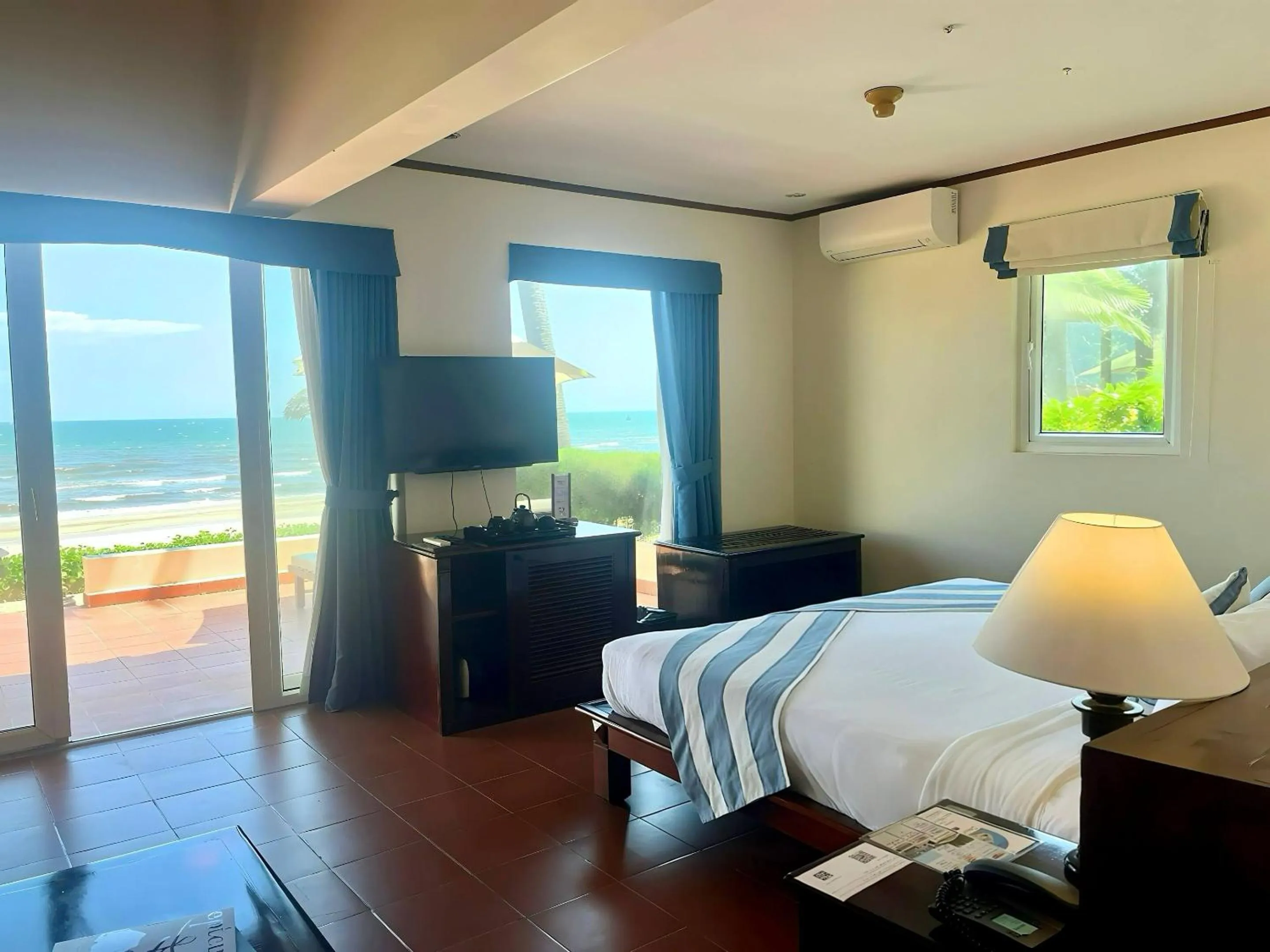 Bed in Victoria Phan Thiet Beach Resort & Spa