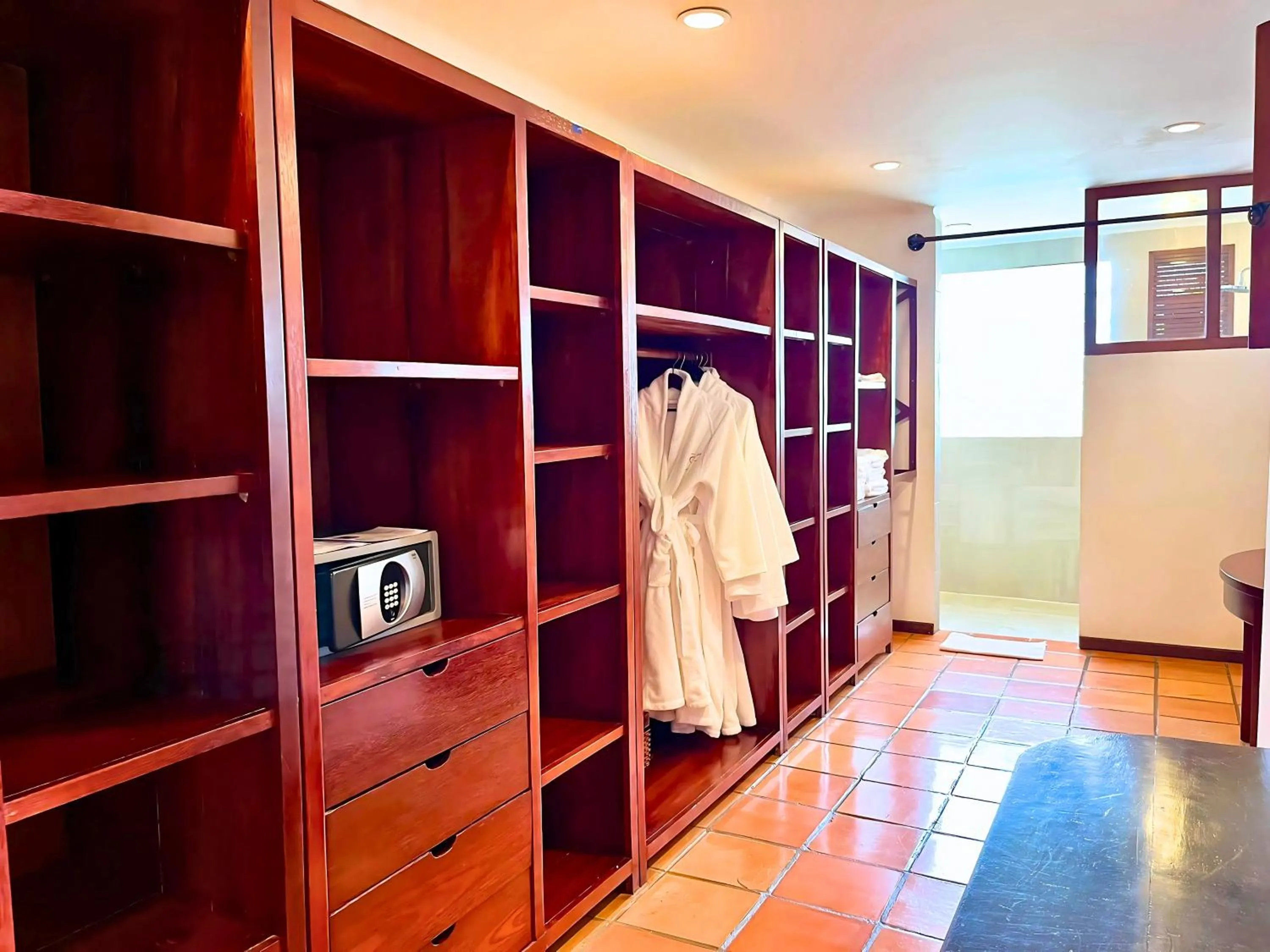 Shower in Victoria Phan Thiet Beach Resort & Spa