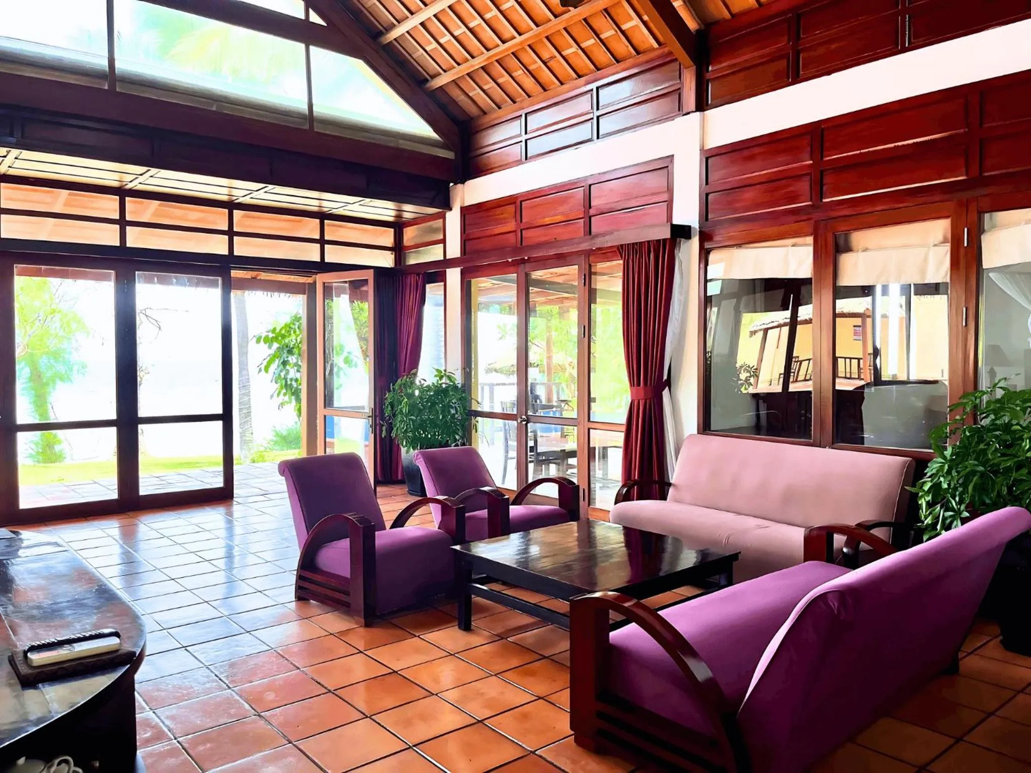 Living room in Victoria Phan Thiet Beach Resort & Spa