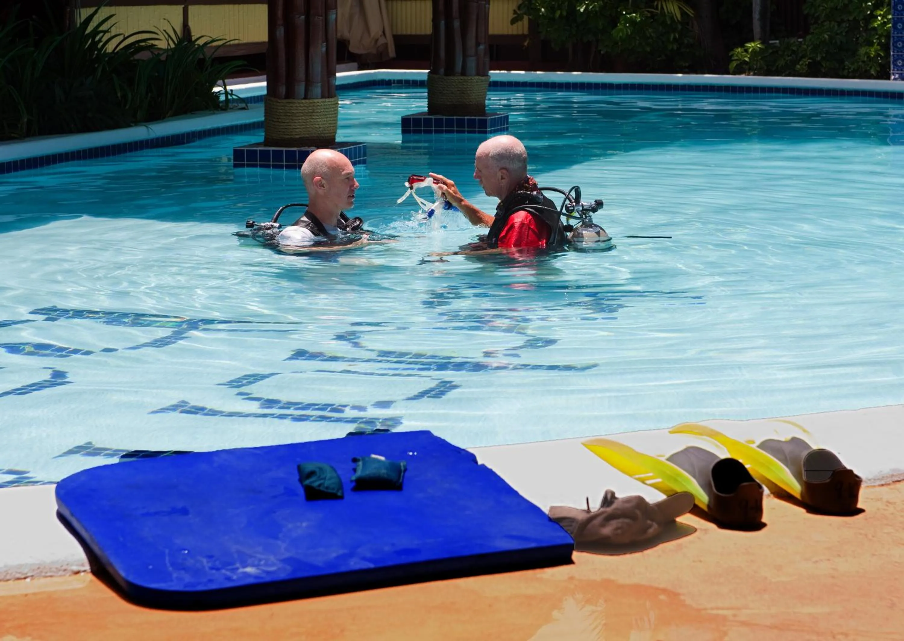 Diving in Bolongo Bay Beach Resort All Inclusive