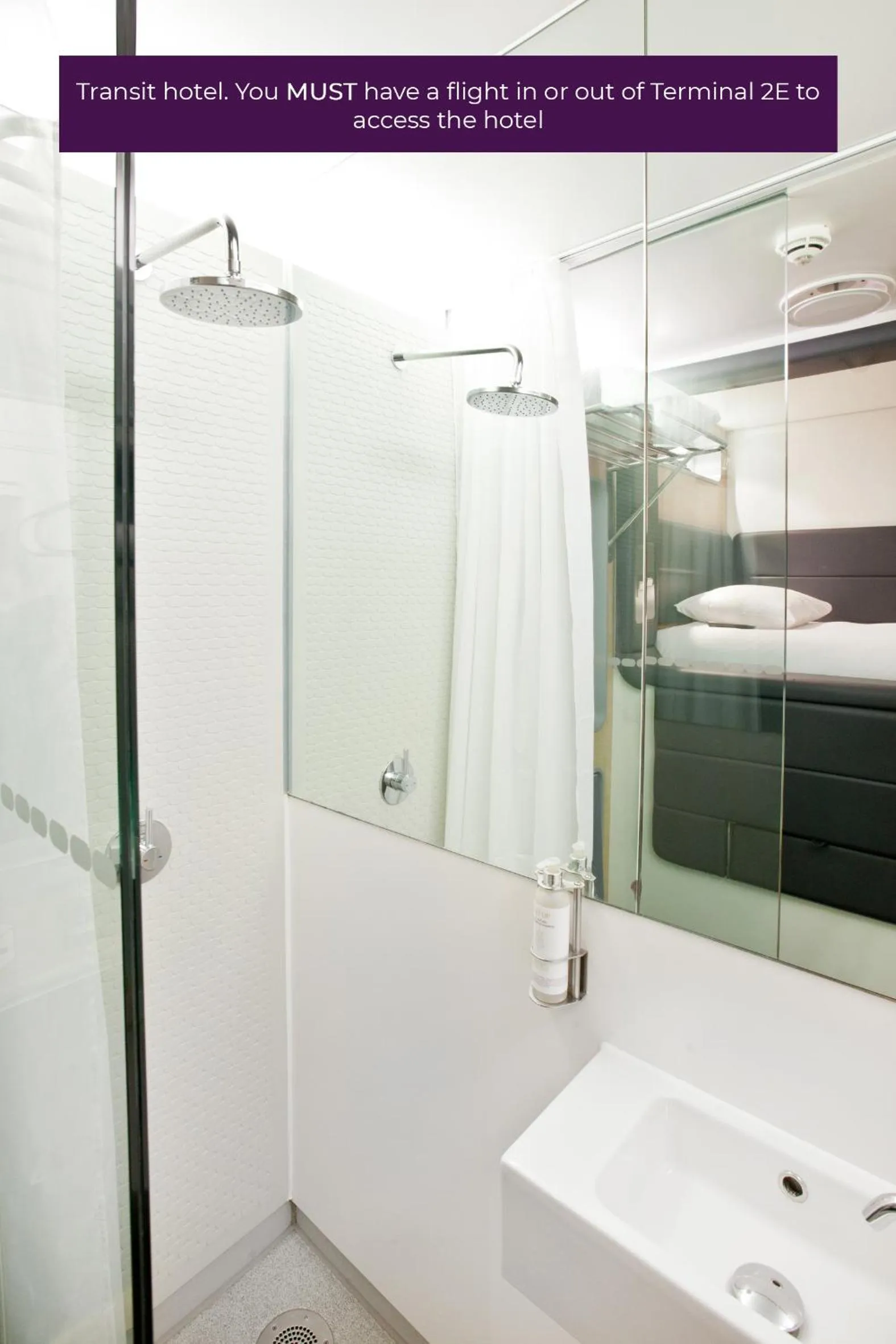 Bathroom in YOTELAIR Paris CDG - Transit Hotel - Terminal 2E