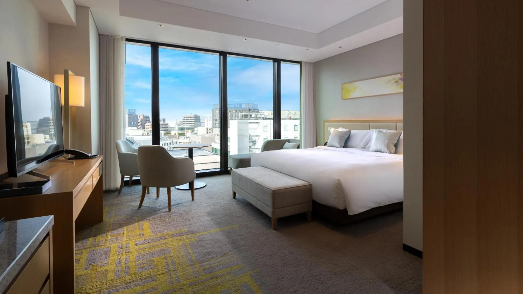 Photo of the whole room, Bed in Miyako Hotel Hakata