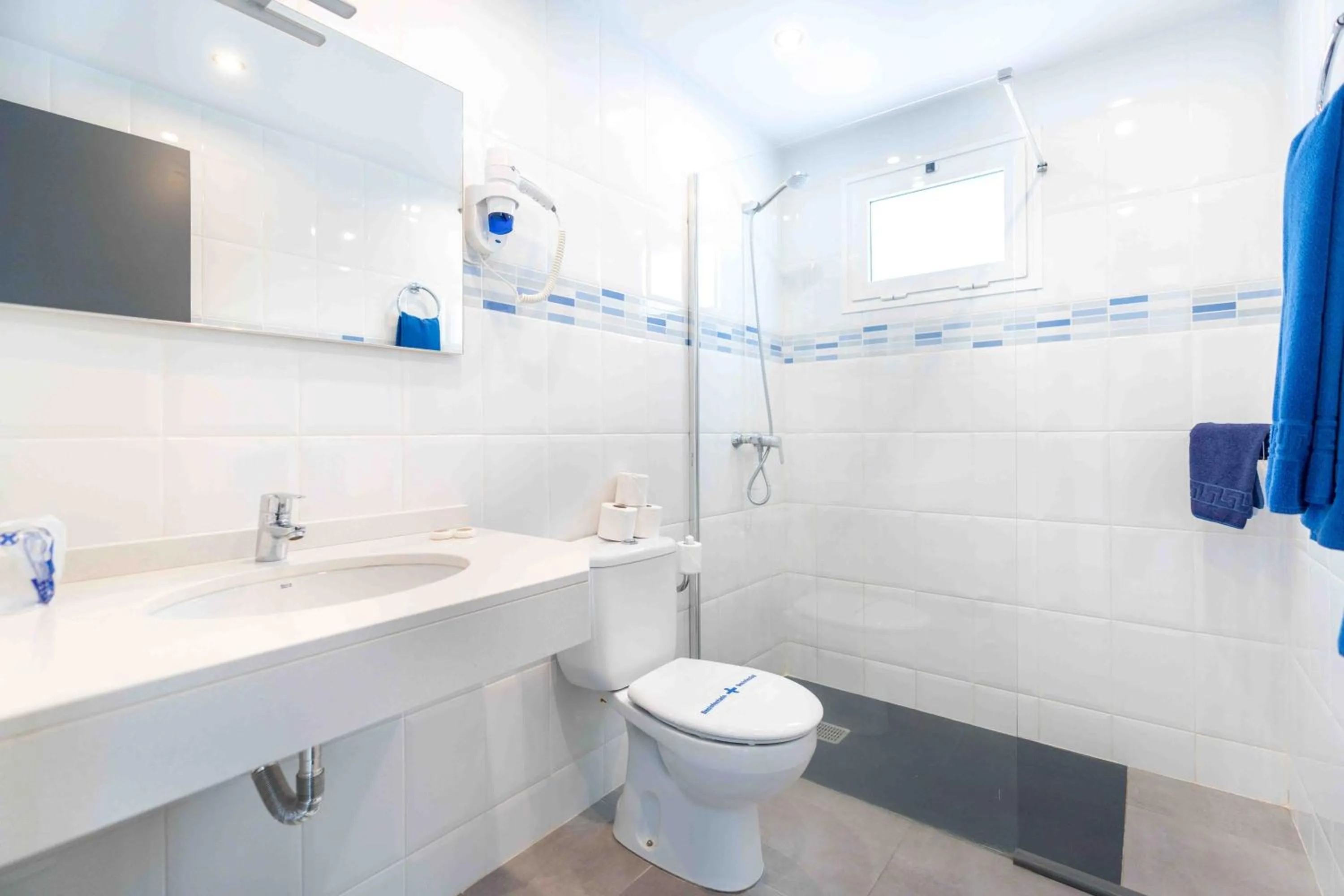Shower in Apartamentos Jable Bermudas