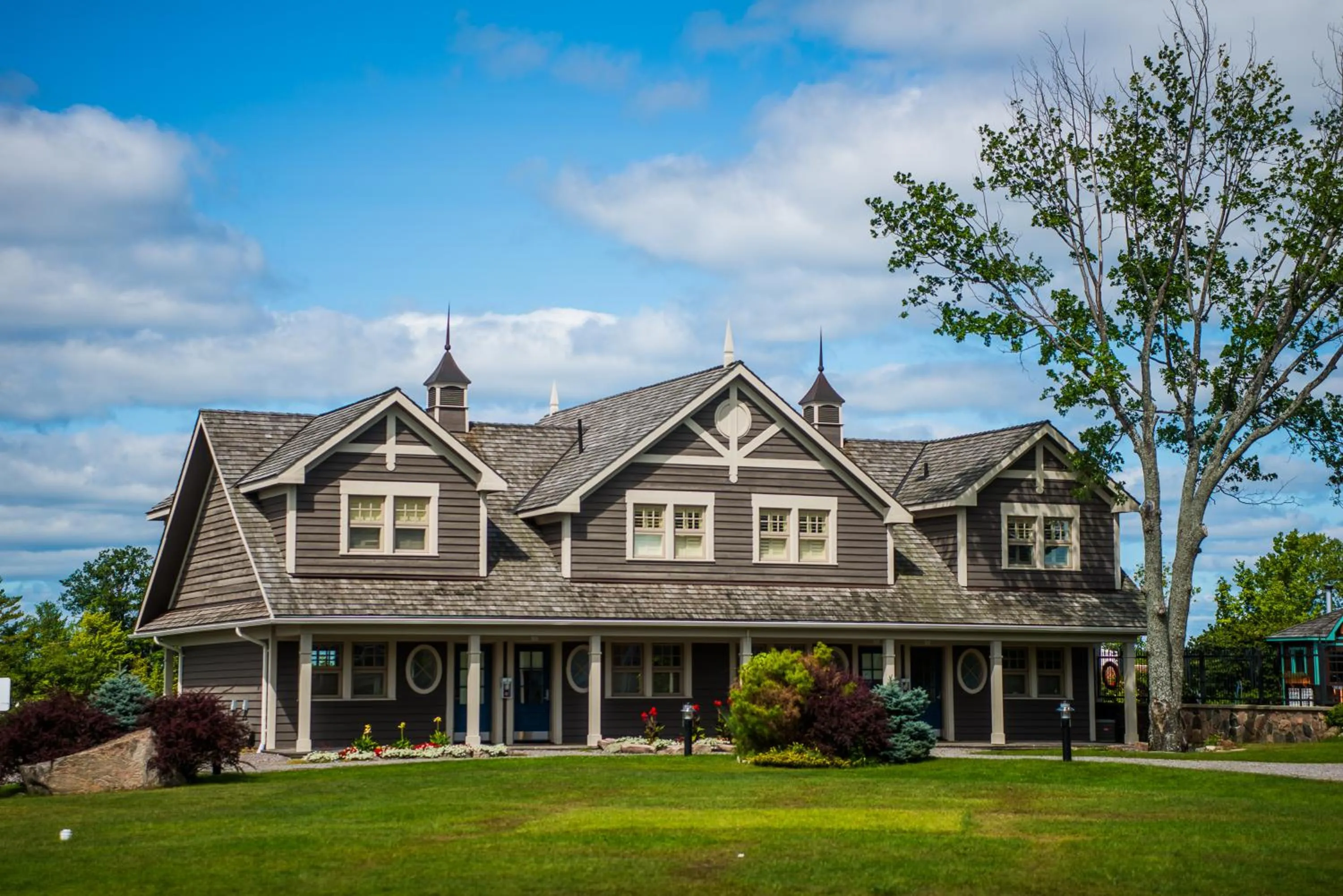 Property building in Rawley Resort, Spa & Marina