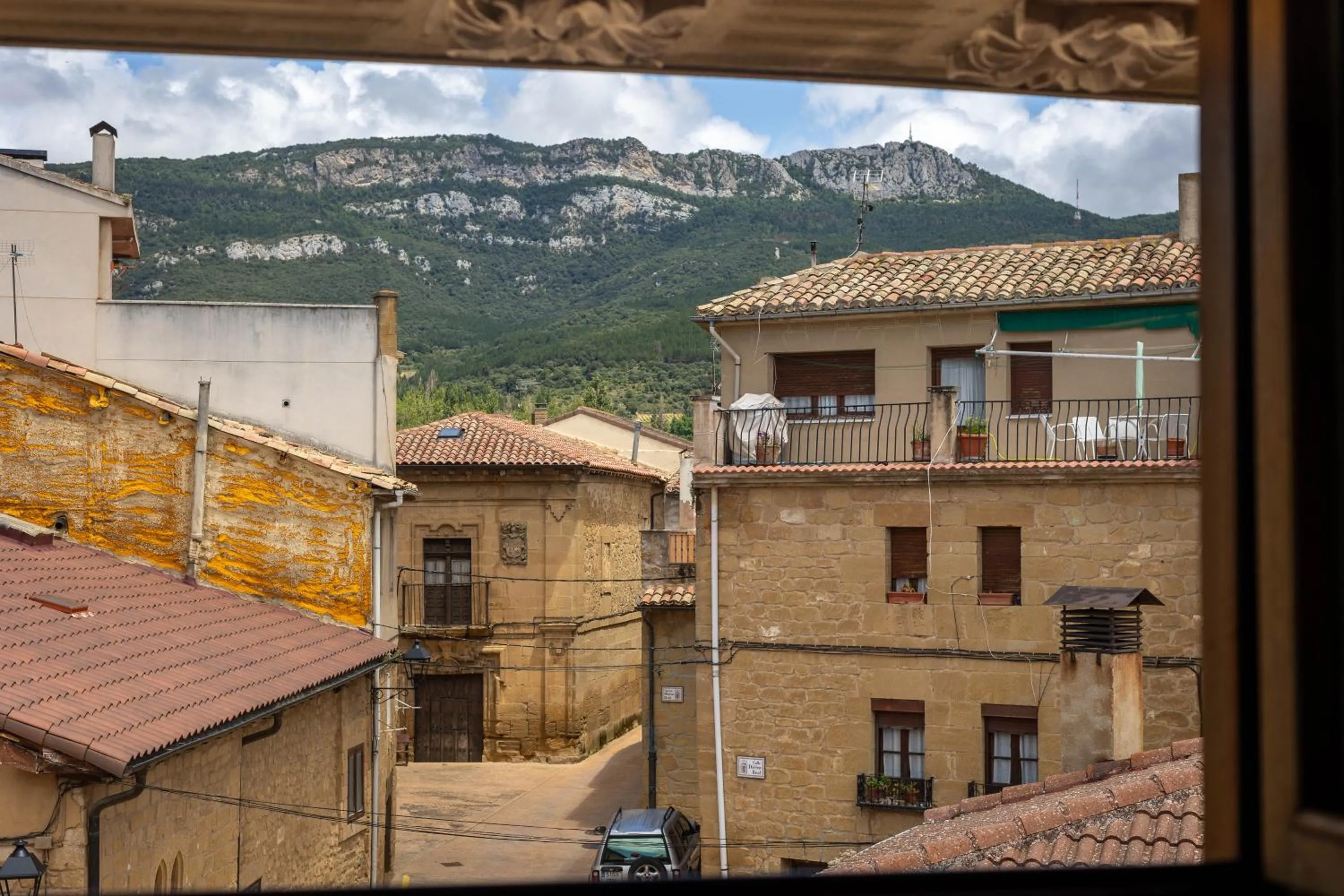 Mountain view in Hotel Villa de Ábalos