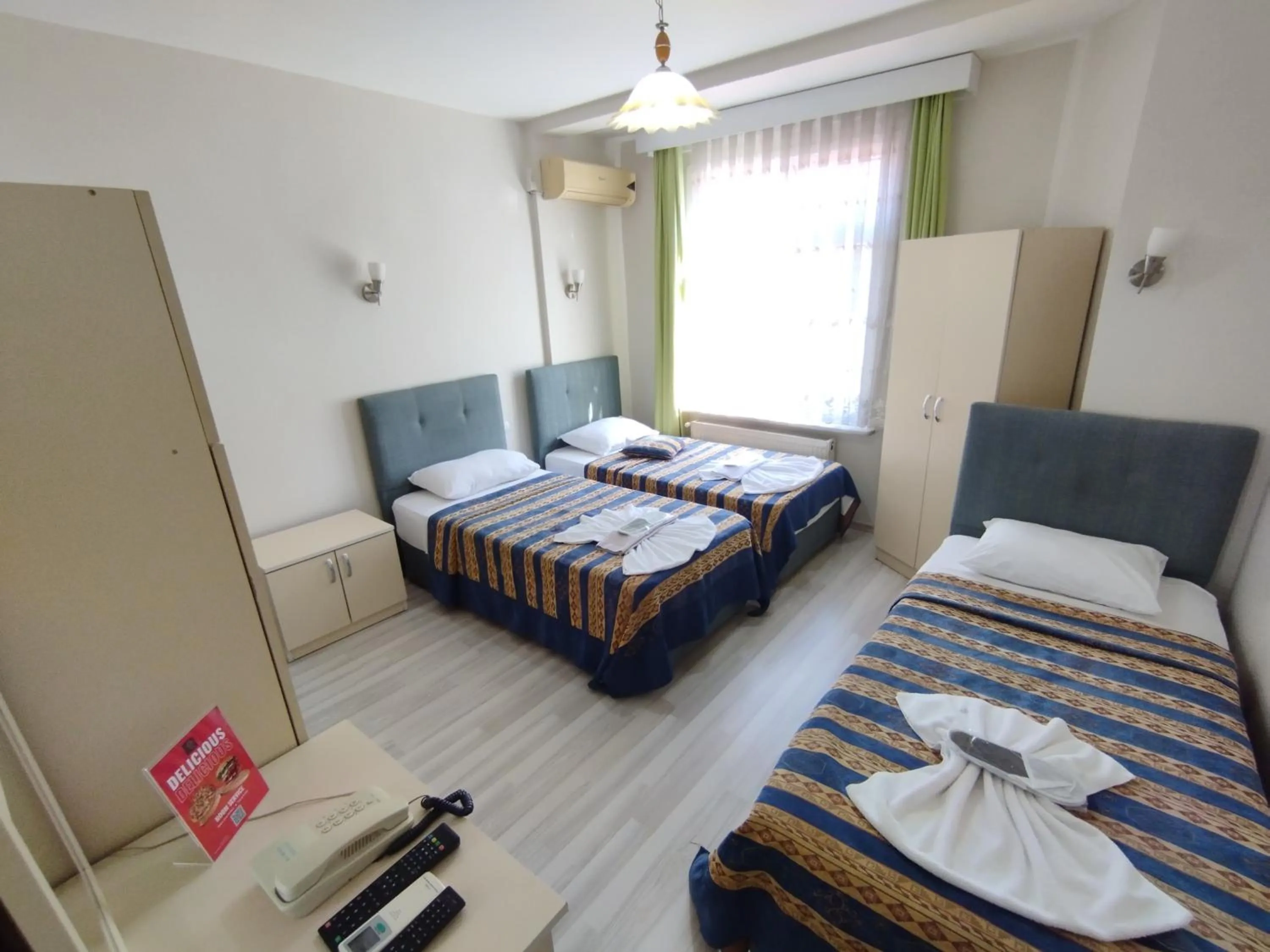 Bed in Anadolu Hotel