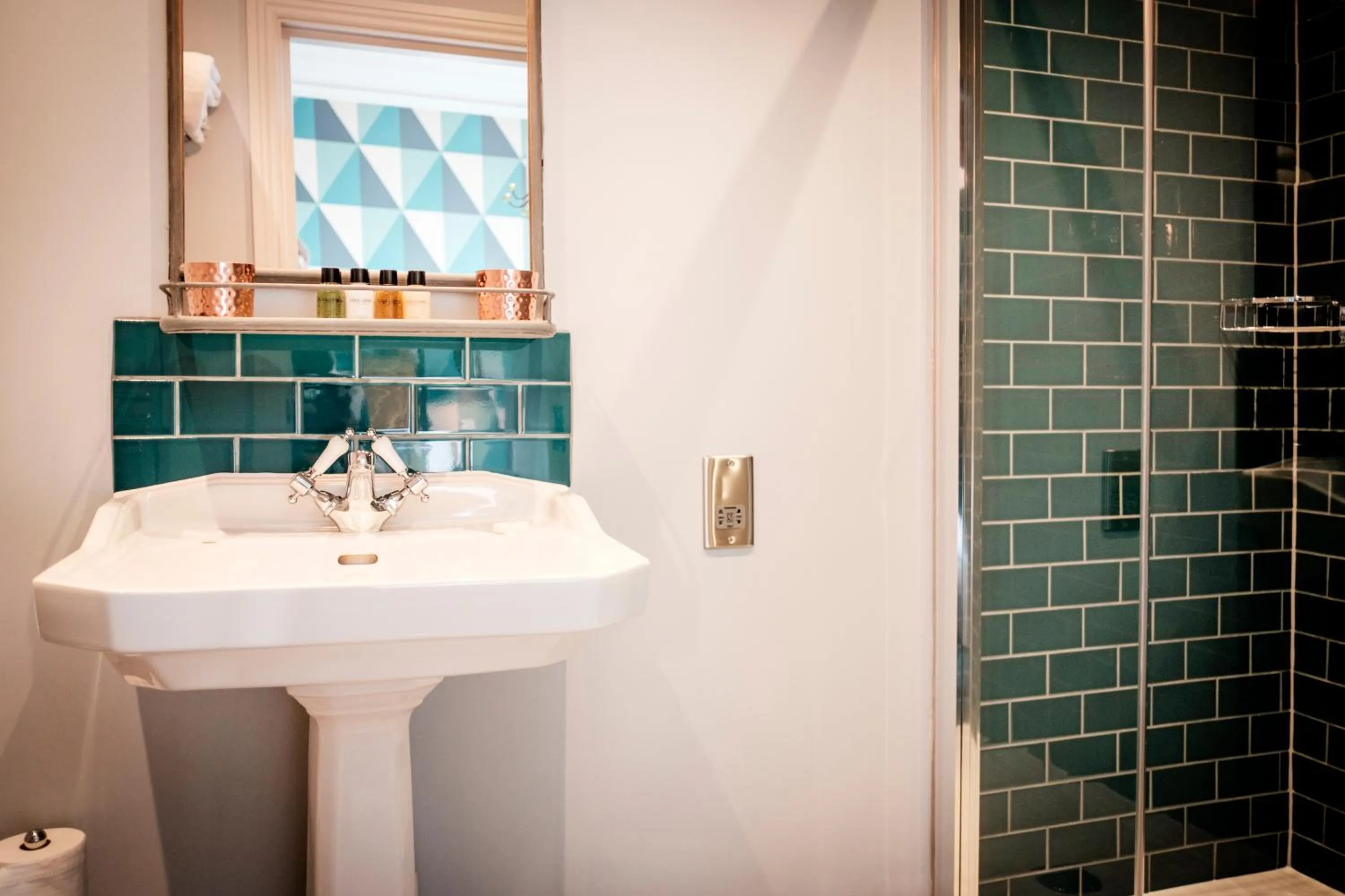 Bathroom in The Queen's Head