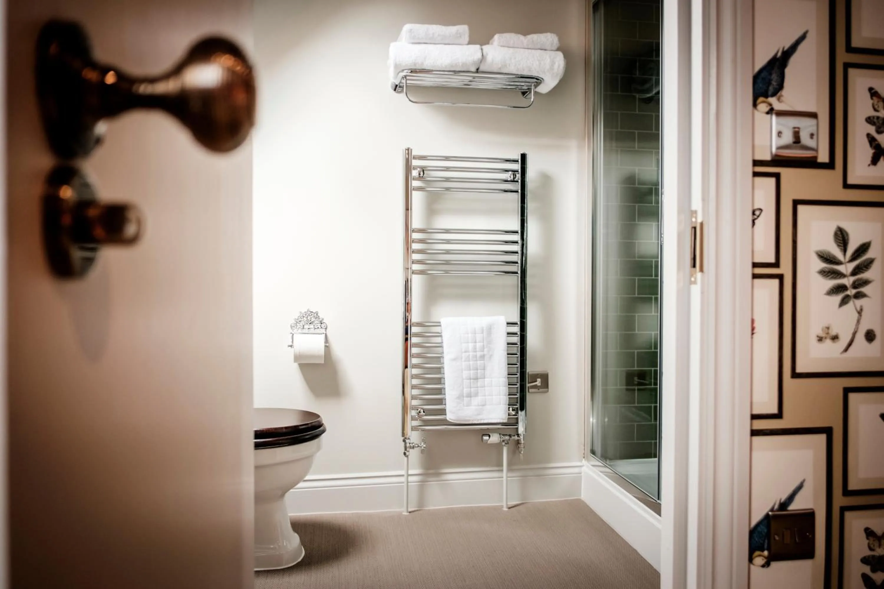 Bathroom in The Queen's Head