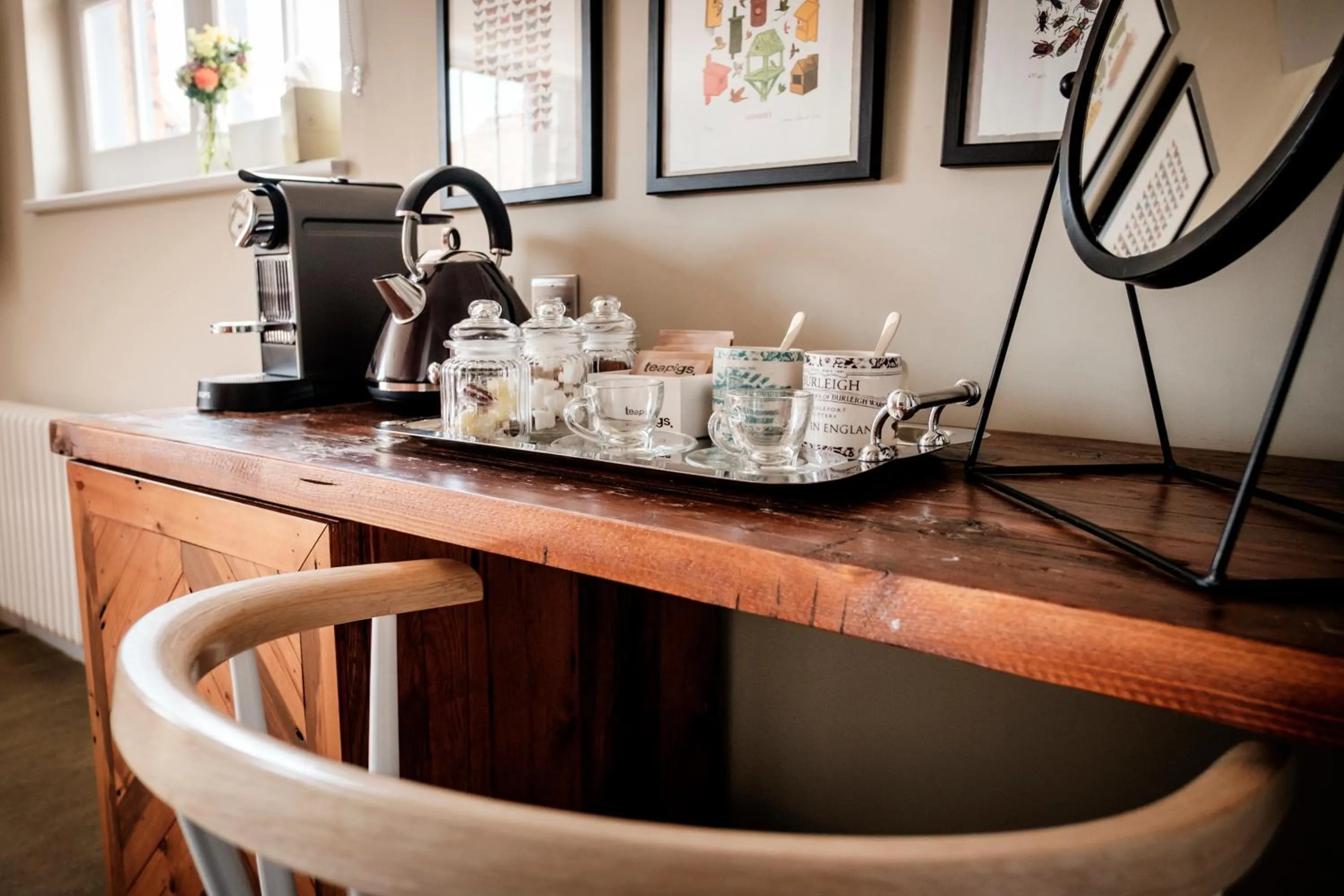 Other in The Queen's Head