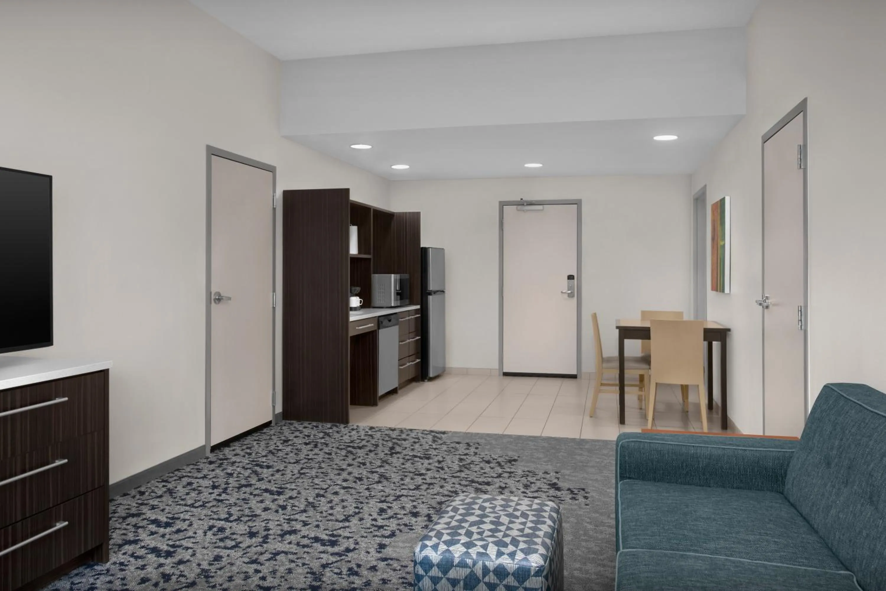 Photo of the whole room in Home2 Suites by Hilton Arundel Mills BWI Airport