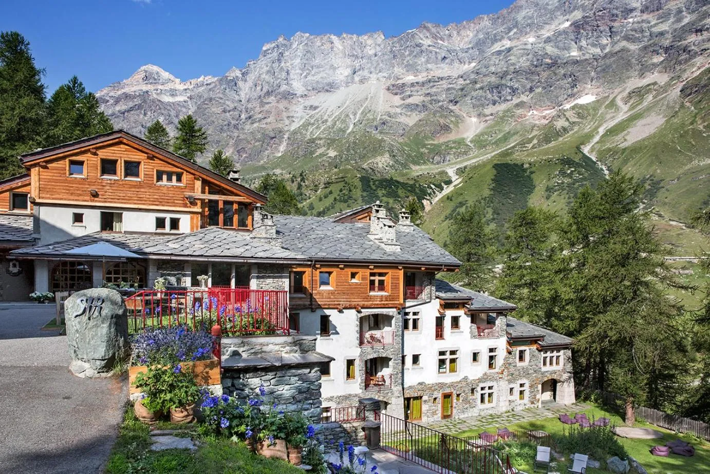 Property building in Saint Hubertus Resort