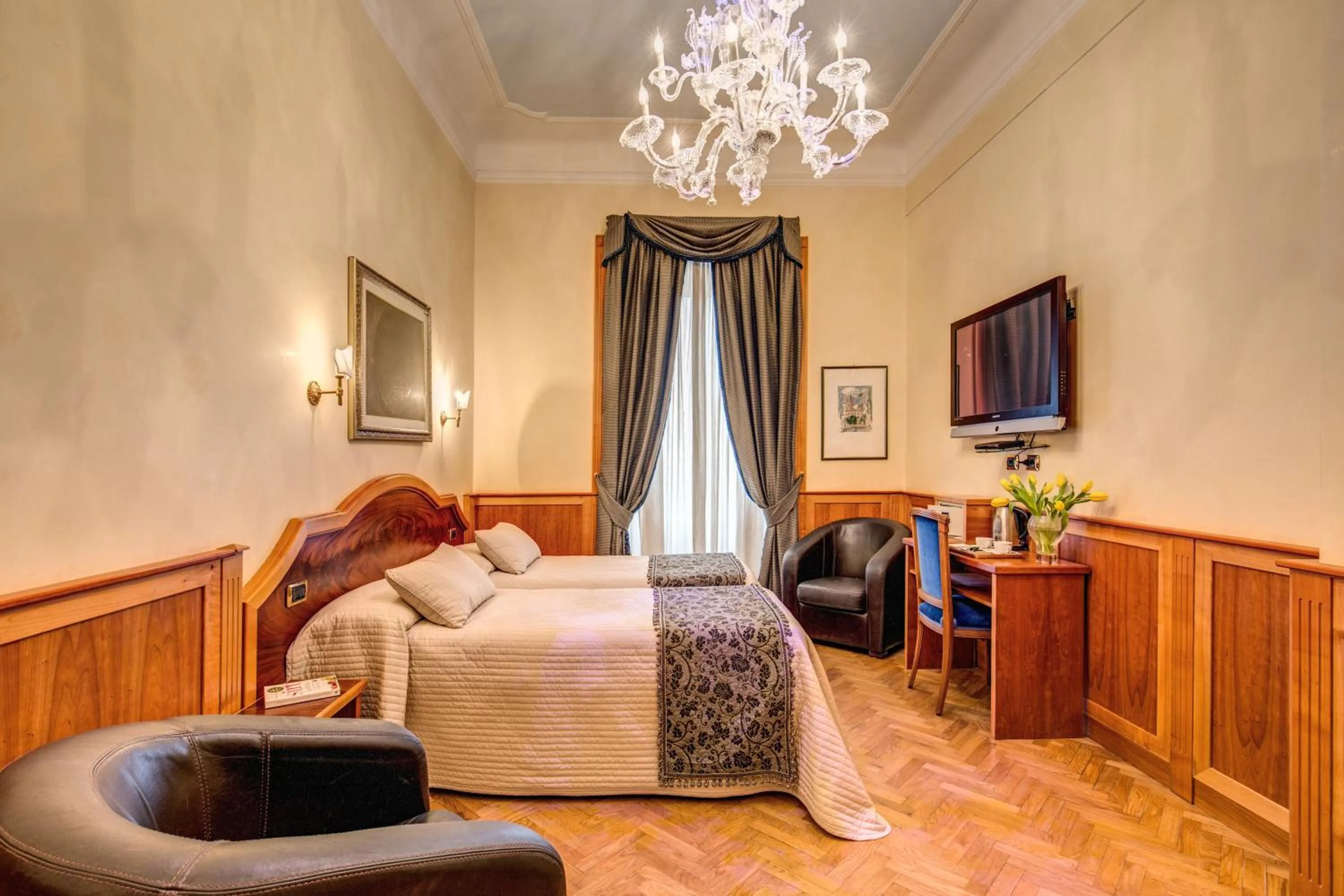 Bedroom in Relais Conte Di Cavour De Luxe