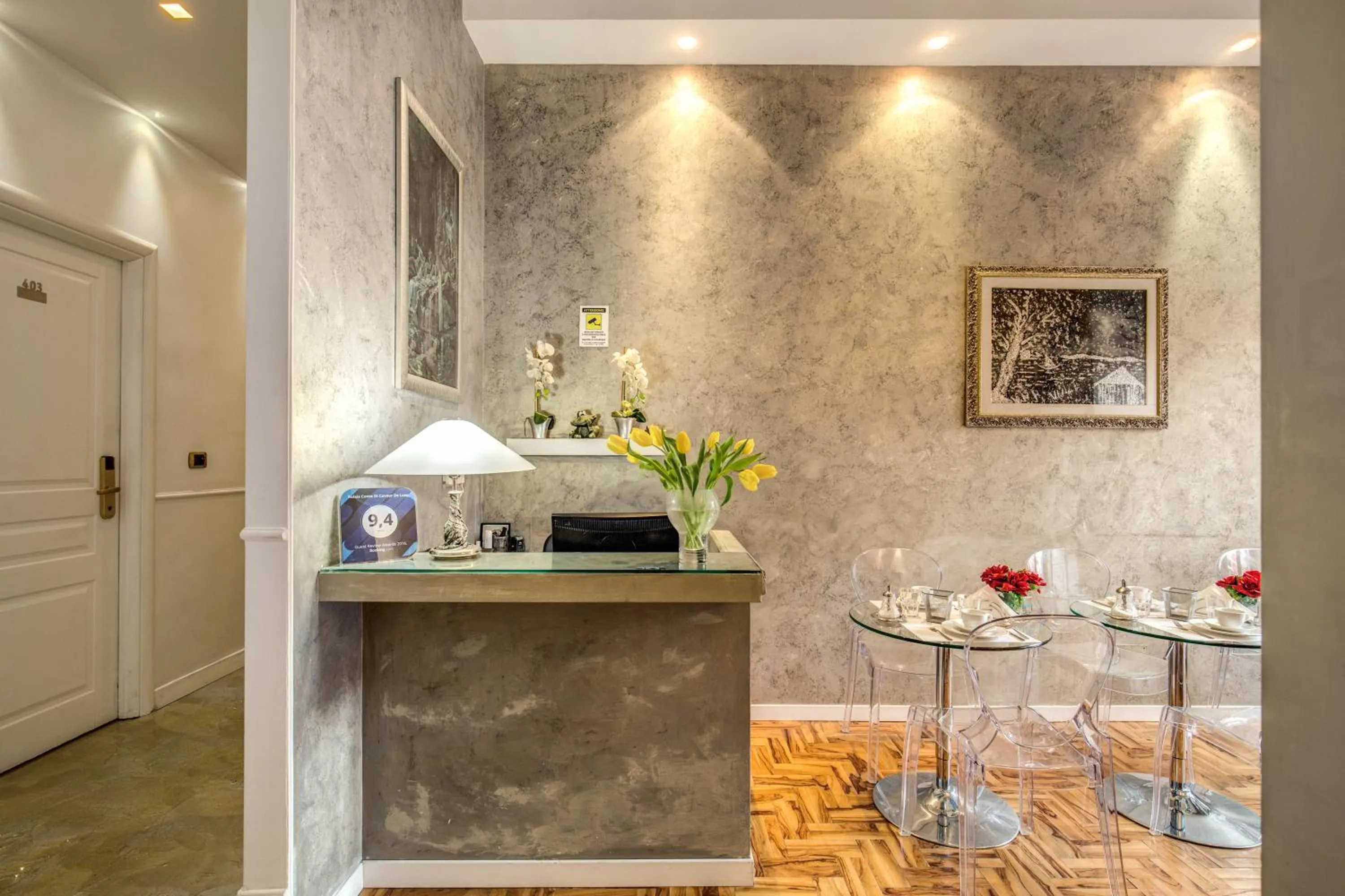 Lobby or reception in Relais Conte Di Cavour De Luxe