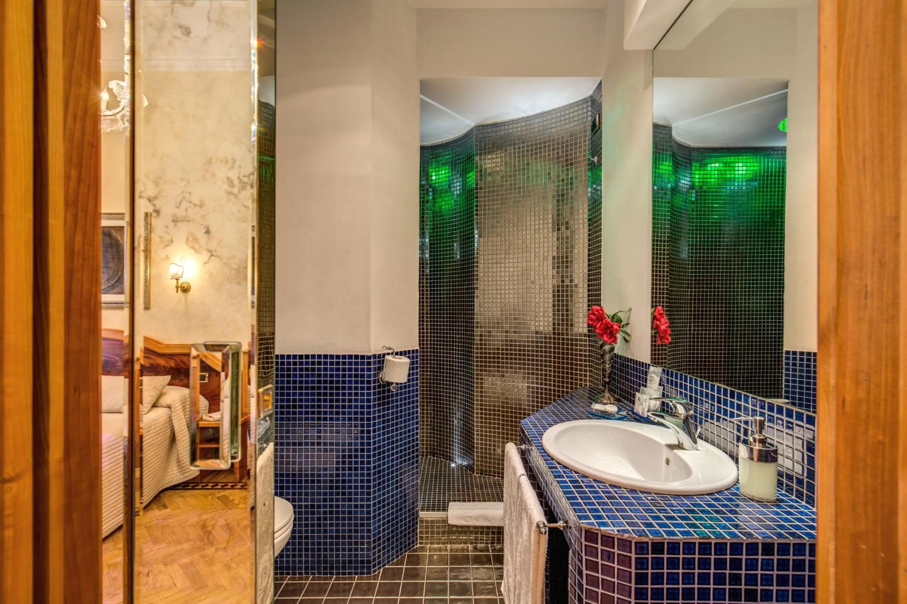 Bathroom in Relais Conte Di Cavour De Luxe