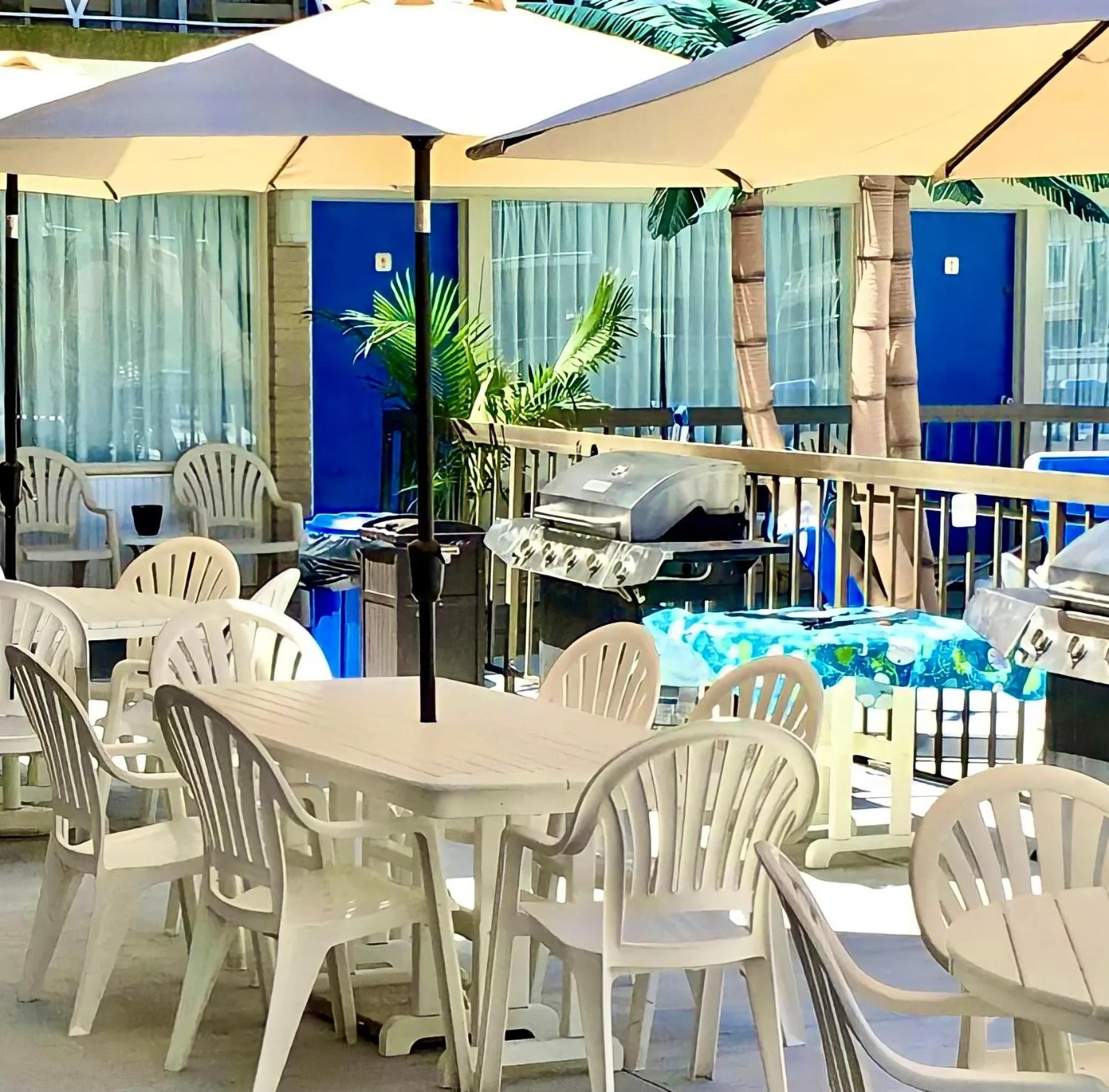 Balcony/Terrace in Beach Colony Motel