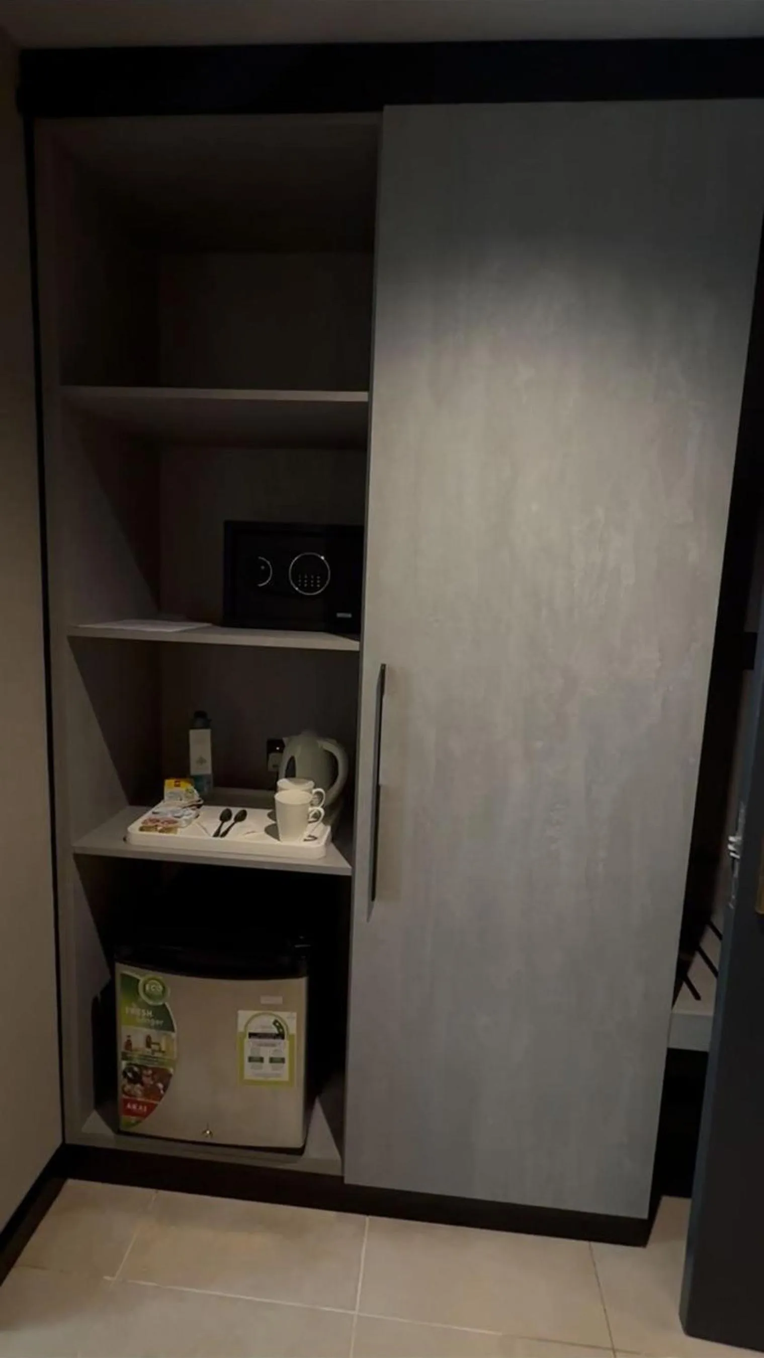 Photo of the whole room in Sunday Business Avenue Formerly Rand Hotel