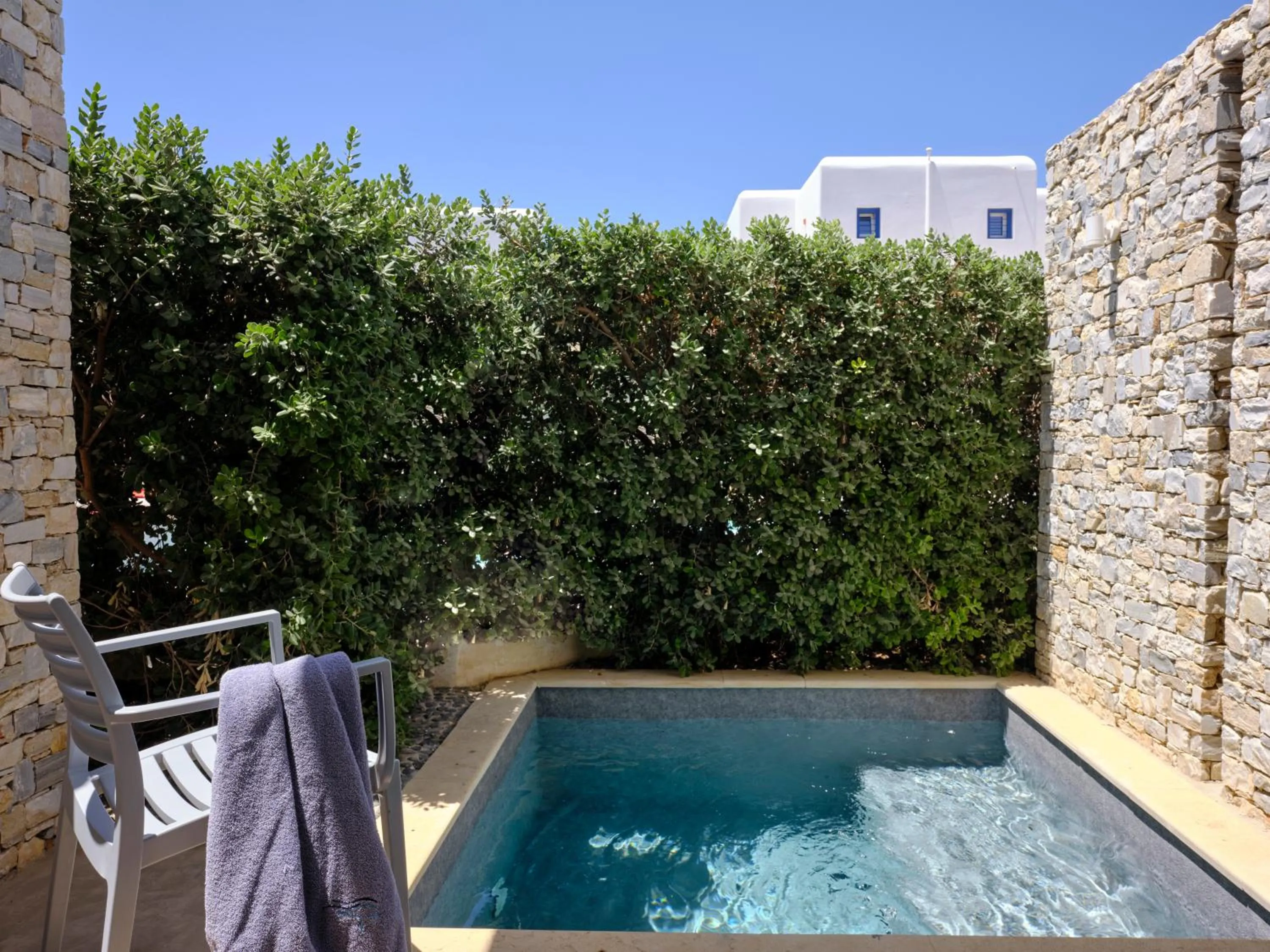Mykonos Kosmoplaz Beach Resort Hotel