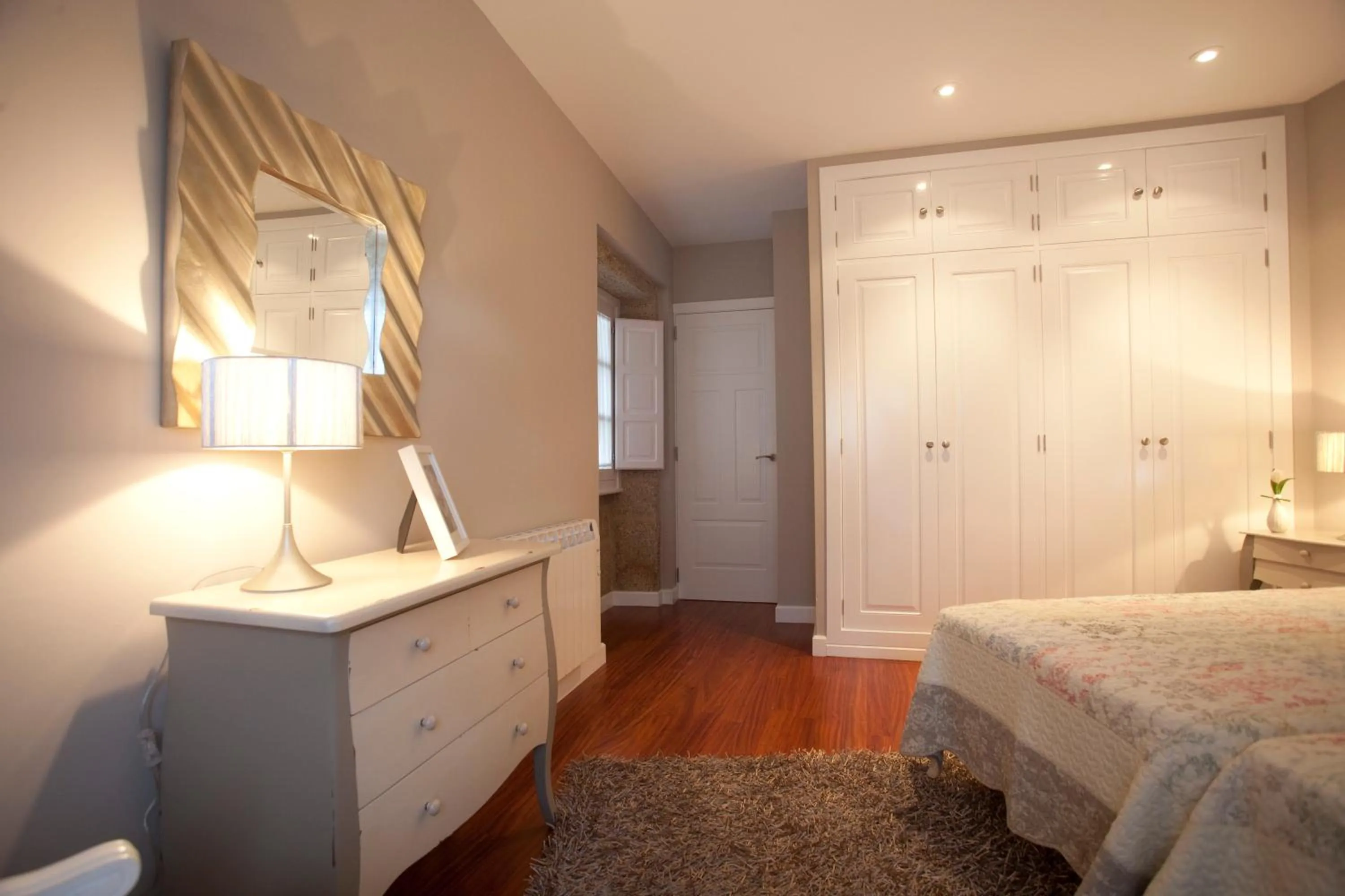 Bedroom, Bed in Inicia Cruceiro do Galo