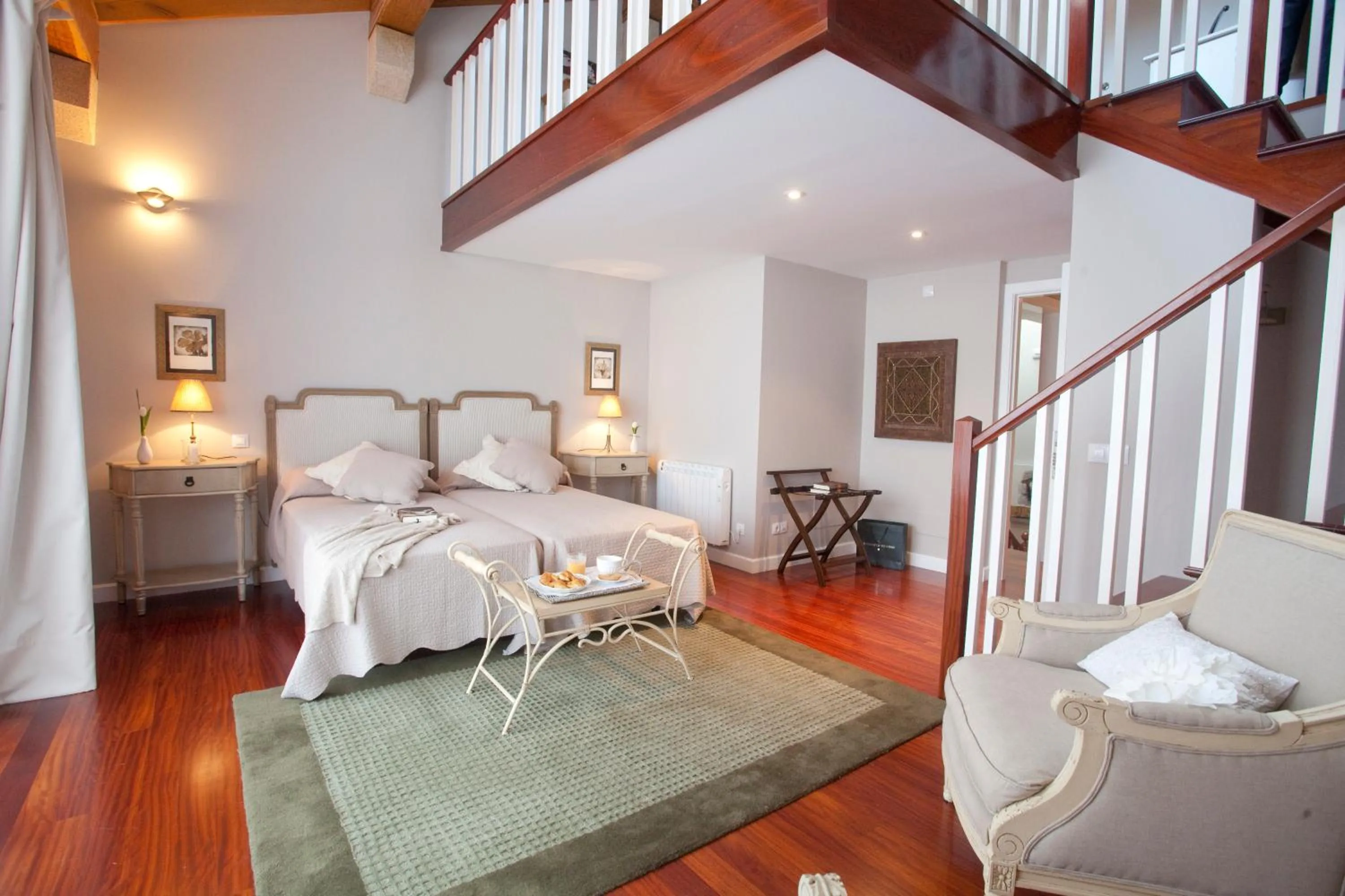 Bedroom, Bed in Inicia Cruceiro do Galo