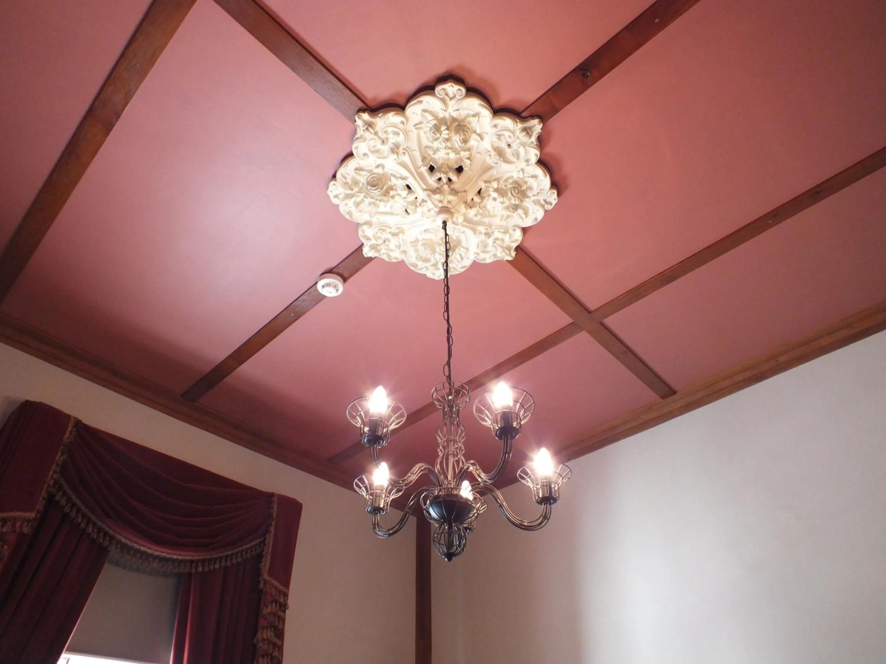 Decorative detail in The Barristers Inn