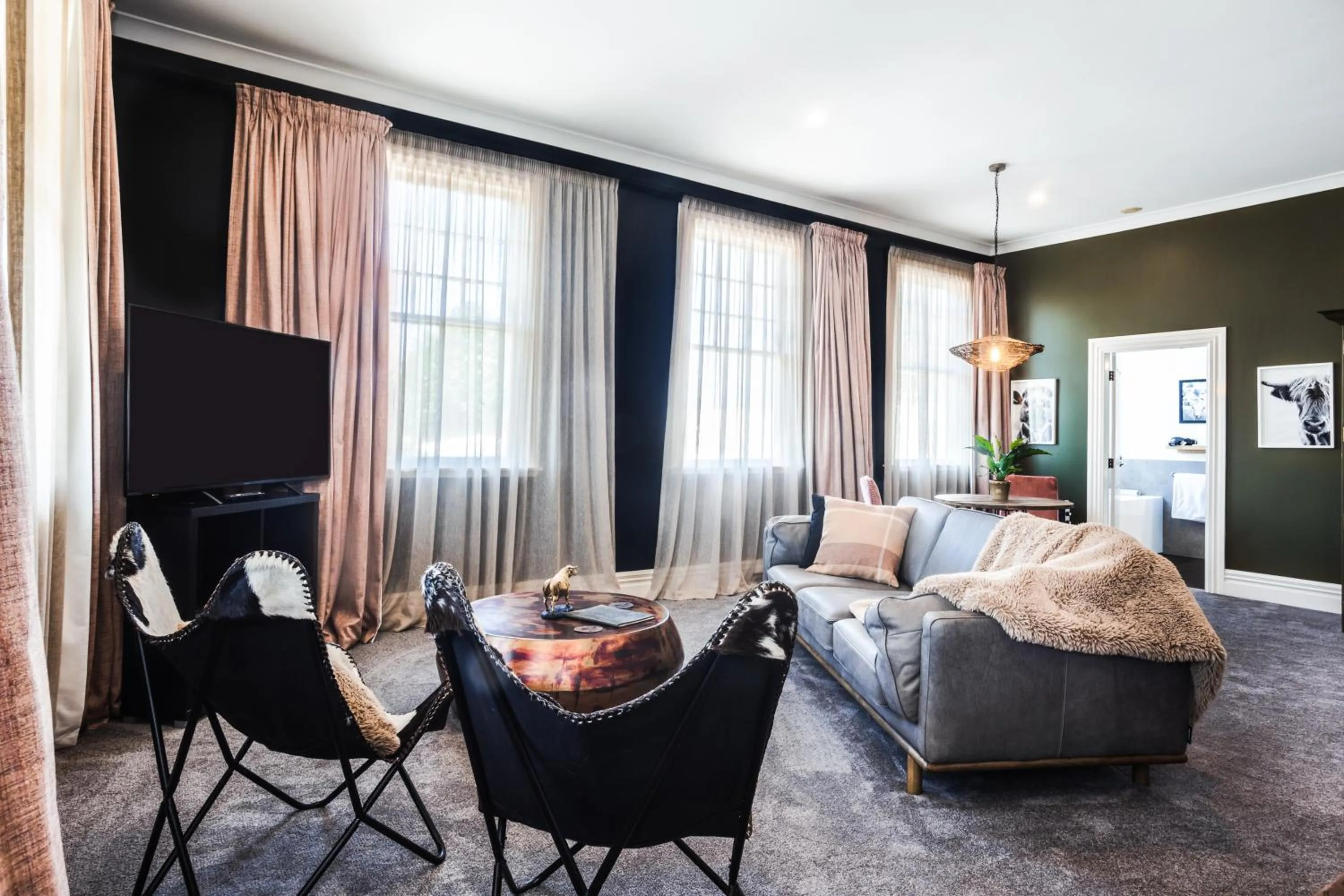 The White Swan Hotel