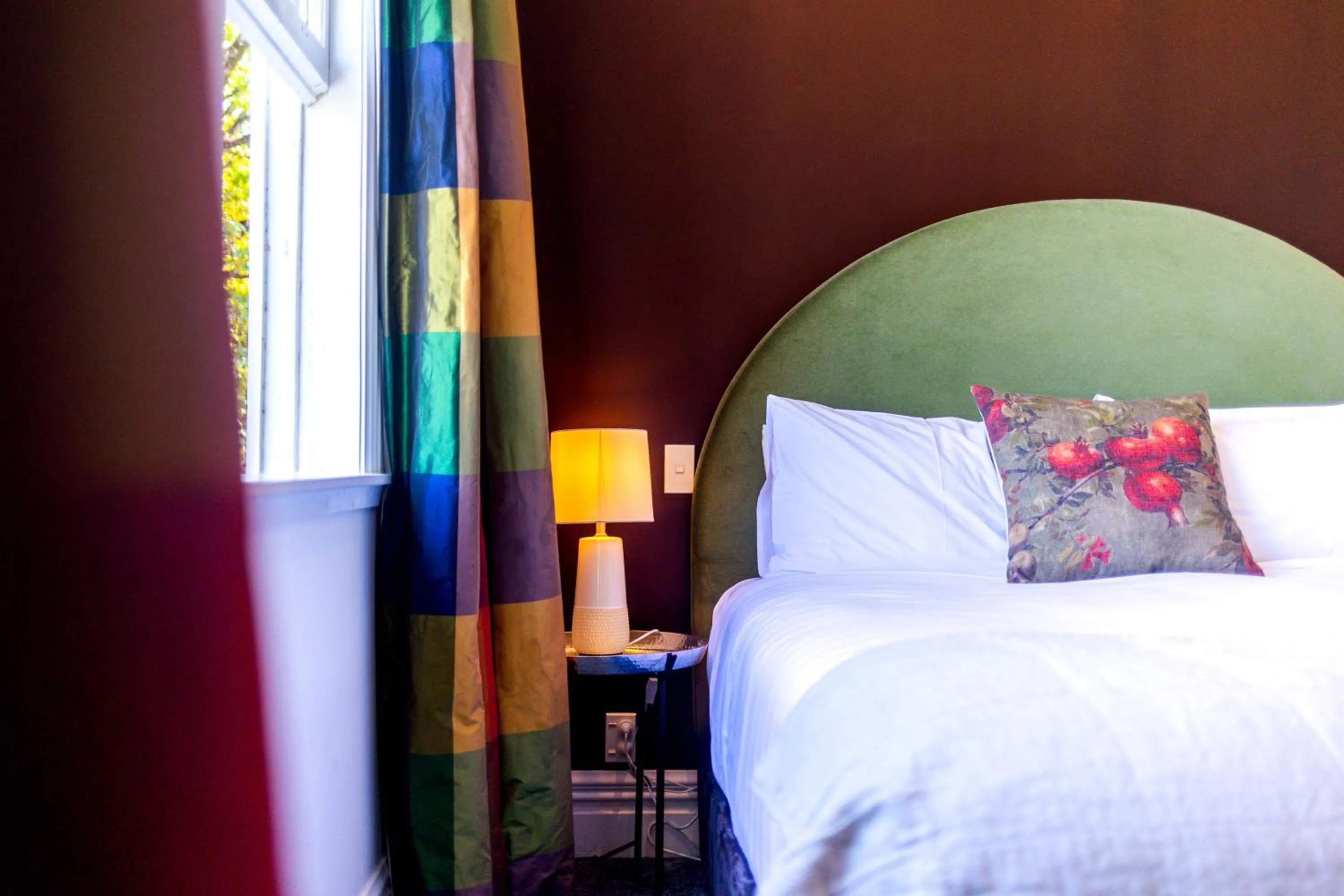 Bed in The White Swan Hotel