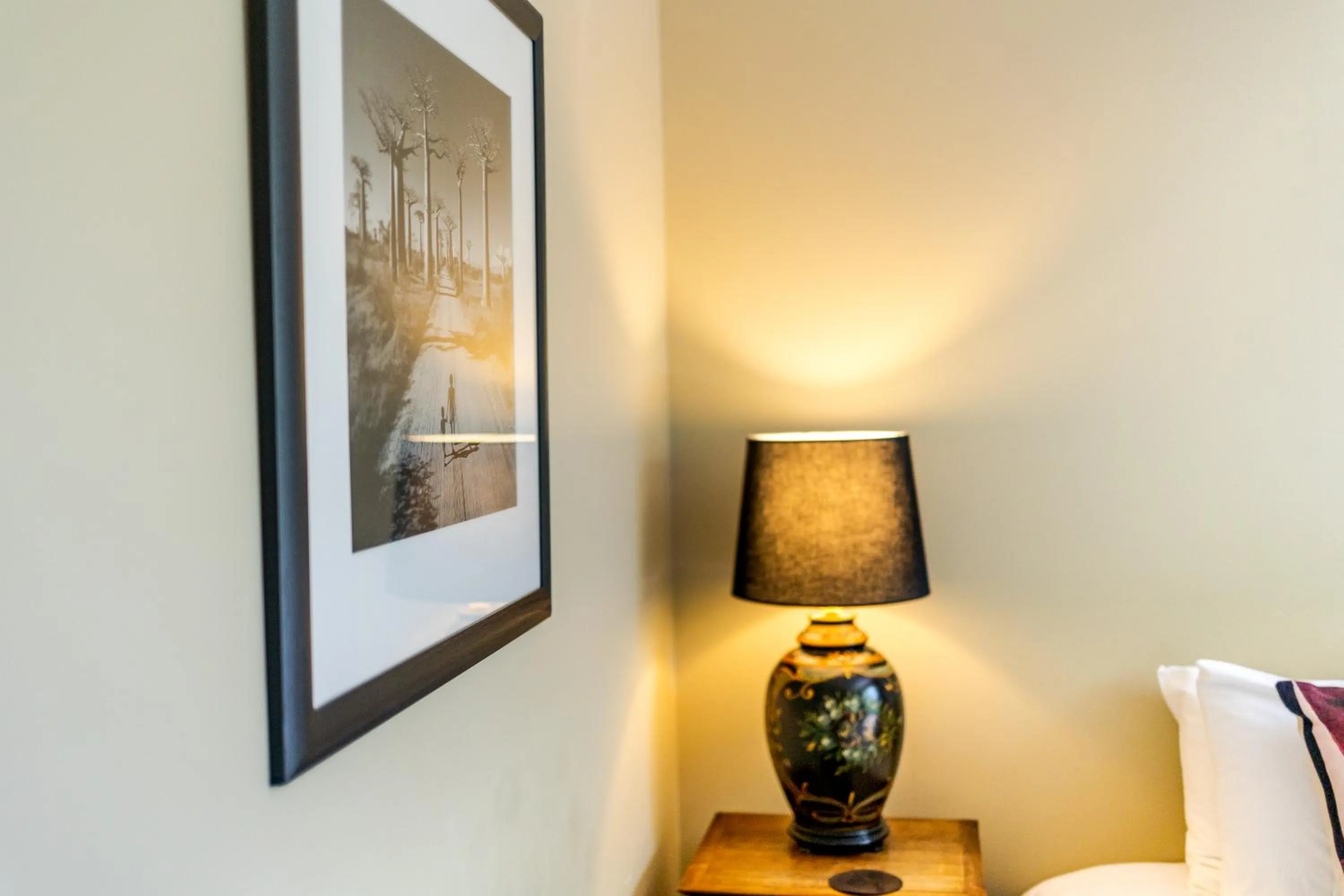 Bed in The White Swan Hotel