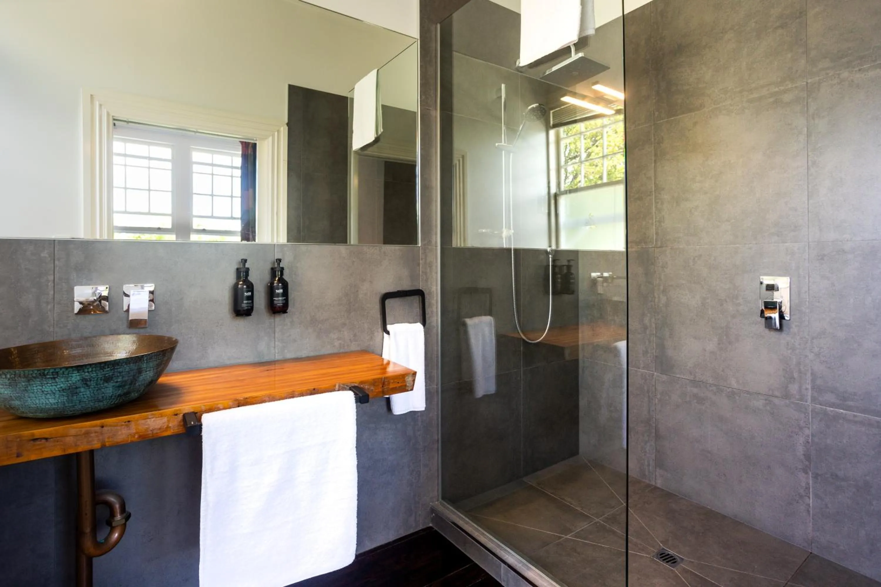 The White Swan Hotel