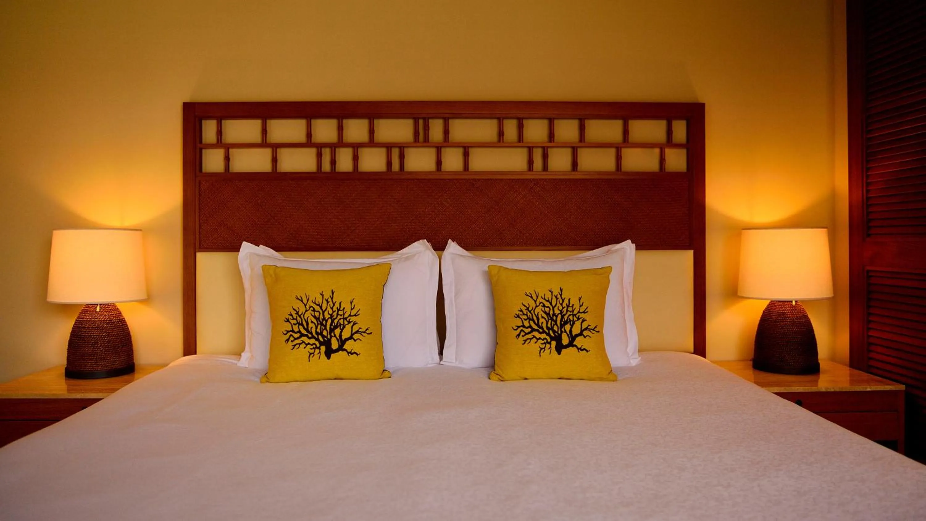 Bed in The Uza Terrace Beach Club Villas