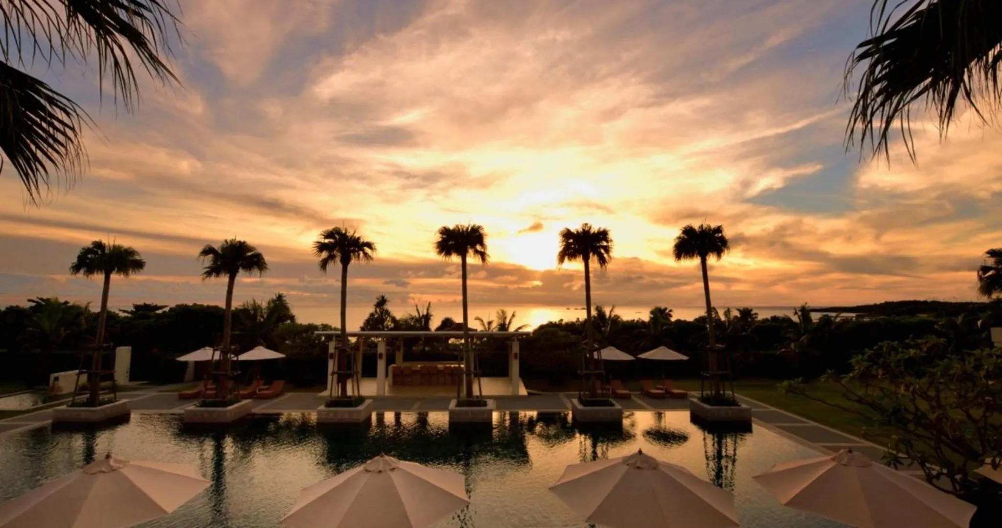Swimming pool in The Uza Terrace Beach Club Villas