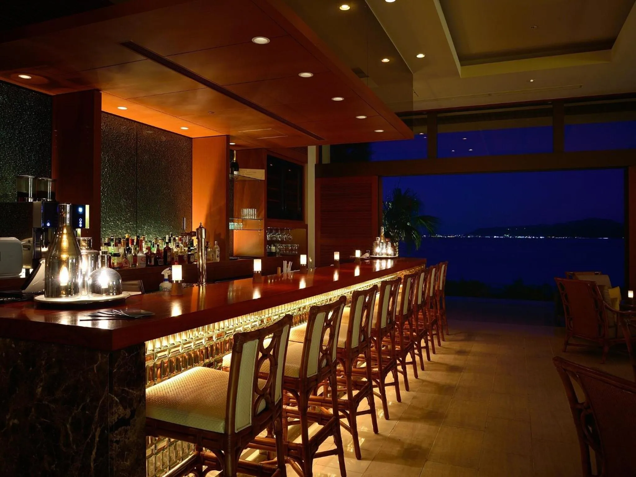 Lounge or bar in The Terrace Club Wellness Thalasso At Busena