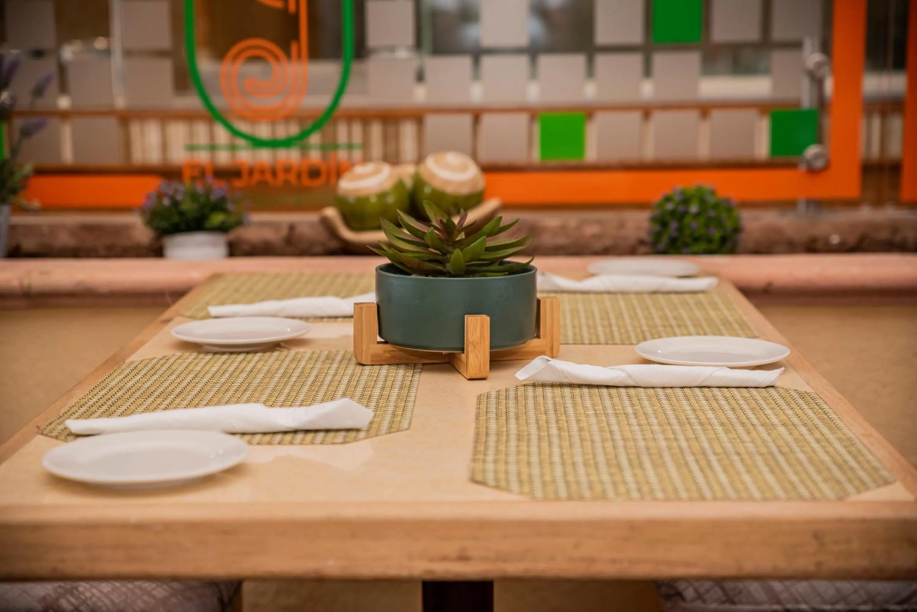 Restaurant/places to eat in Holiday Inn La Piedad by IHG