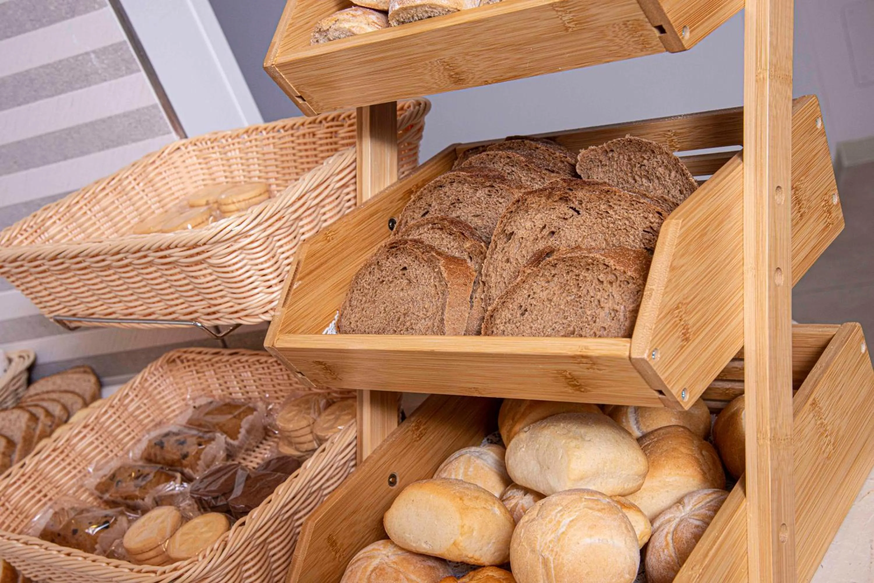 Breakfast in Hotel Oasi