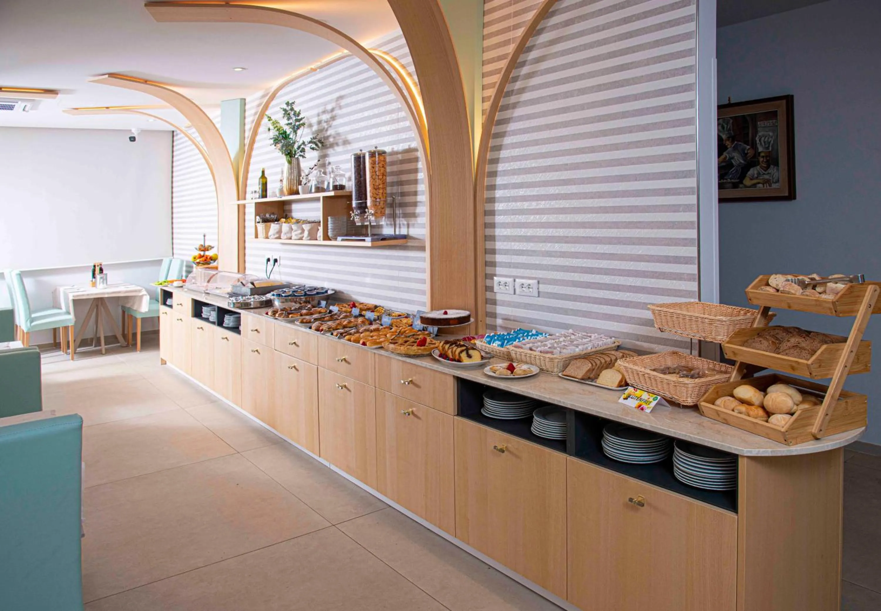 Breakfast in Hotel Oasi