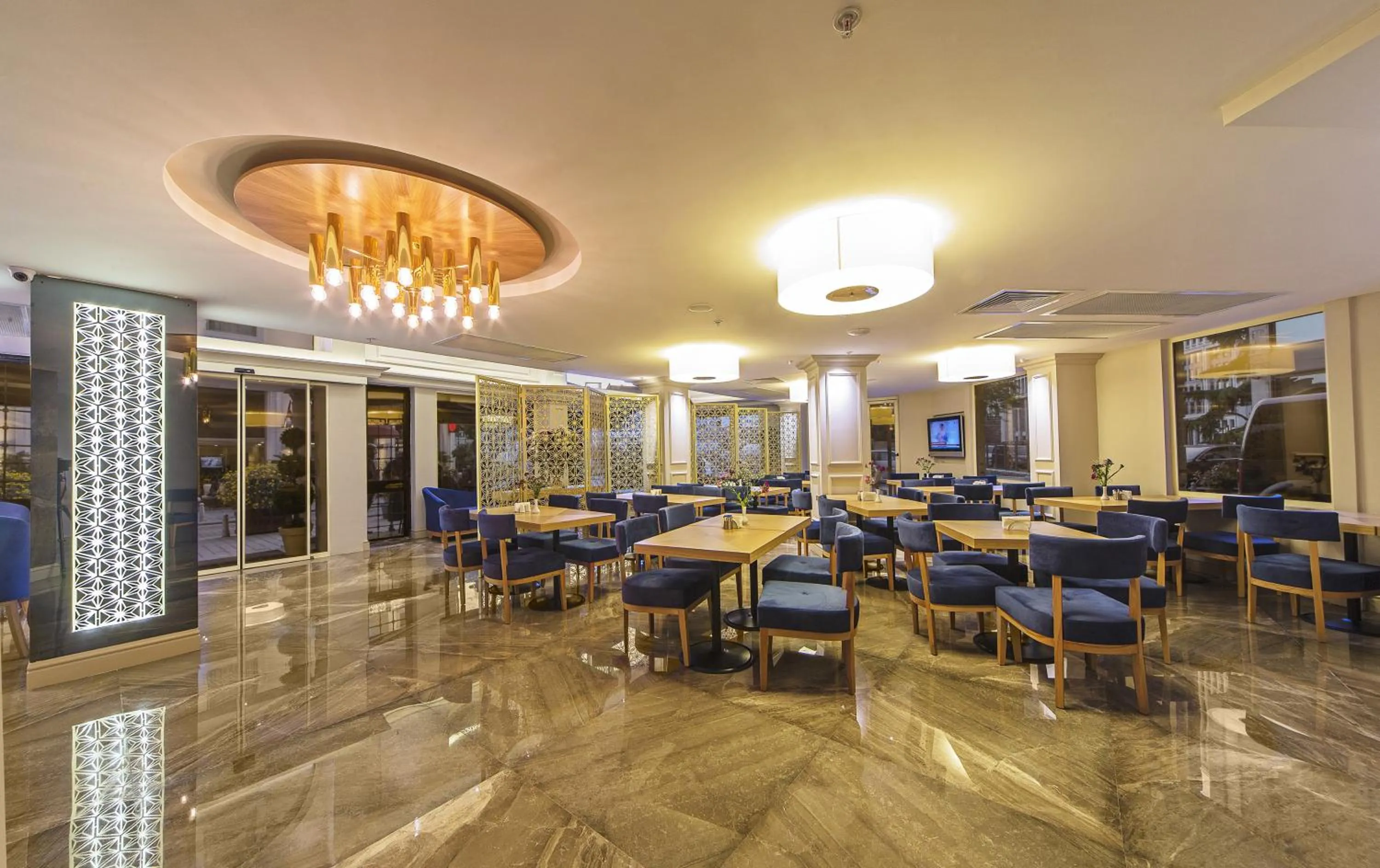 Restaurant/places to eat in History Hotel