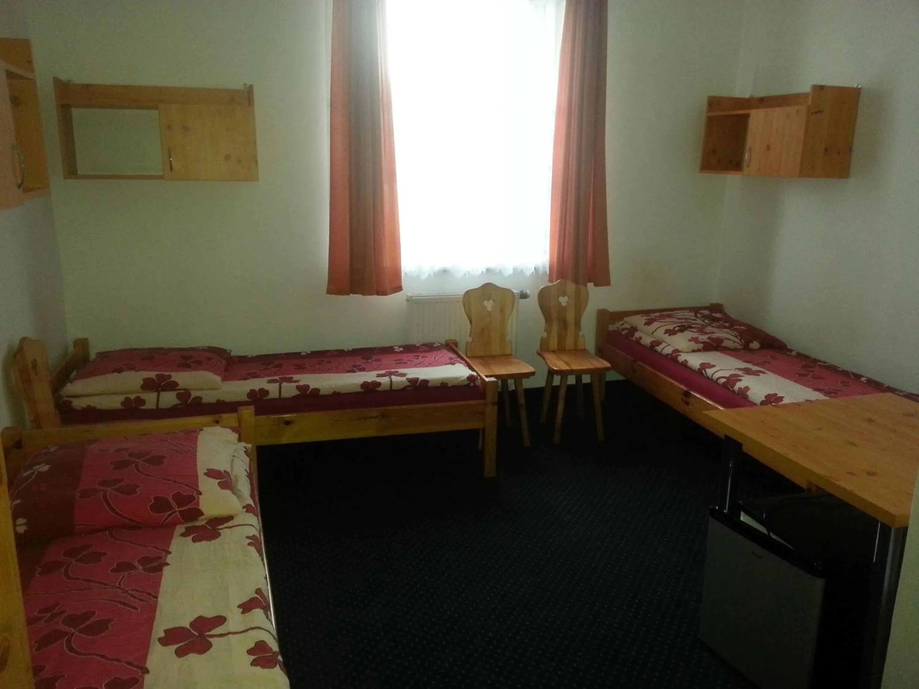 Bed in Arsenał Kwatery